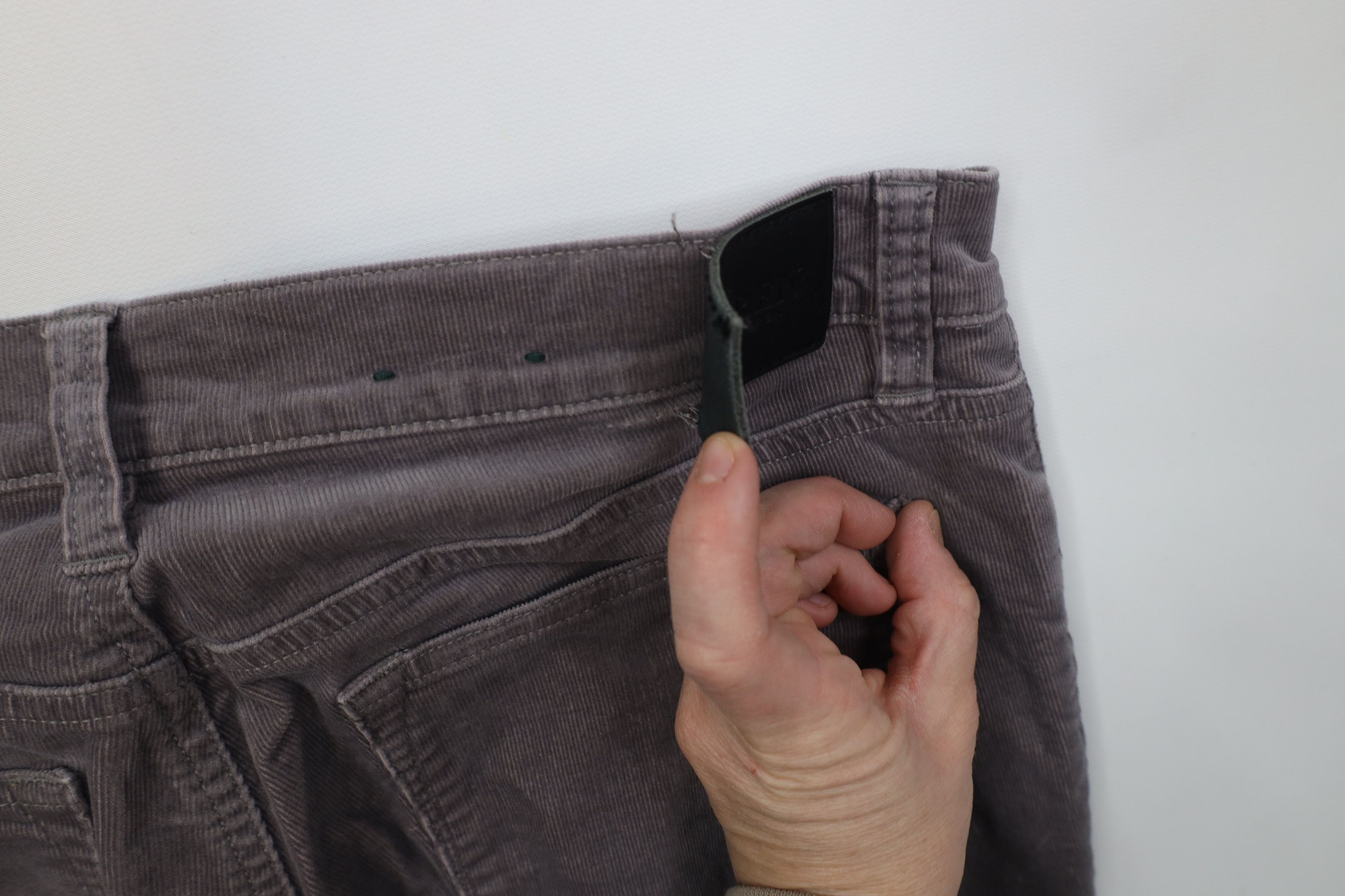 Ralph Lauren Vintage Y2K Ralph Lauren Corduroy Straight Leg Pants Size 32" / US 10 / IT 46 - 9 Thumbnail