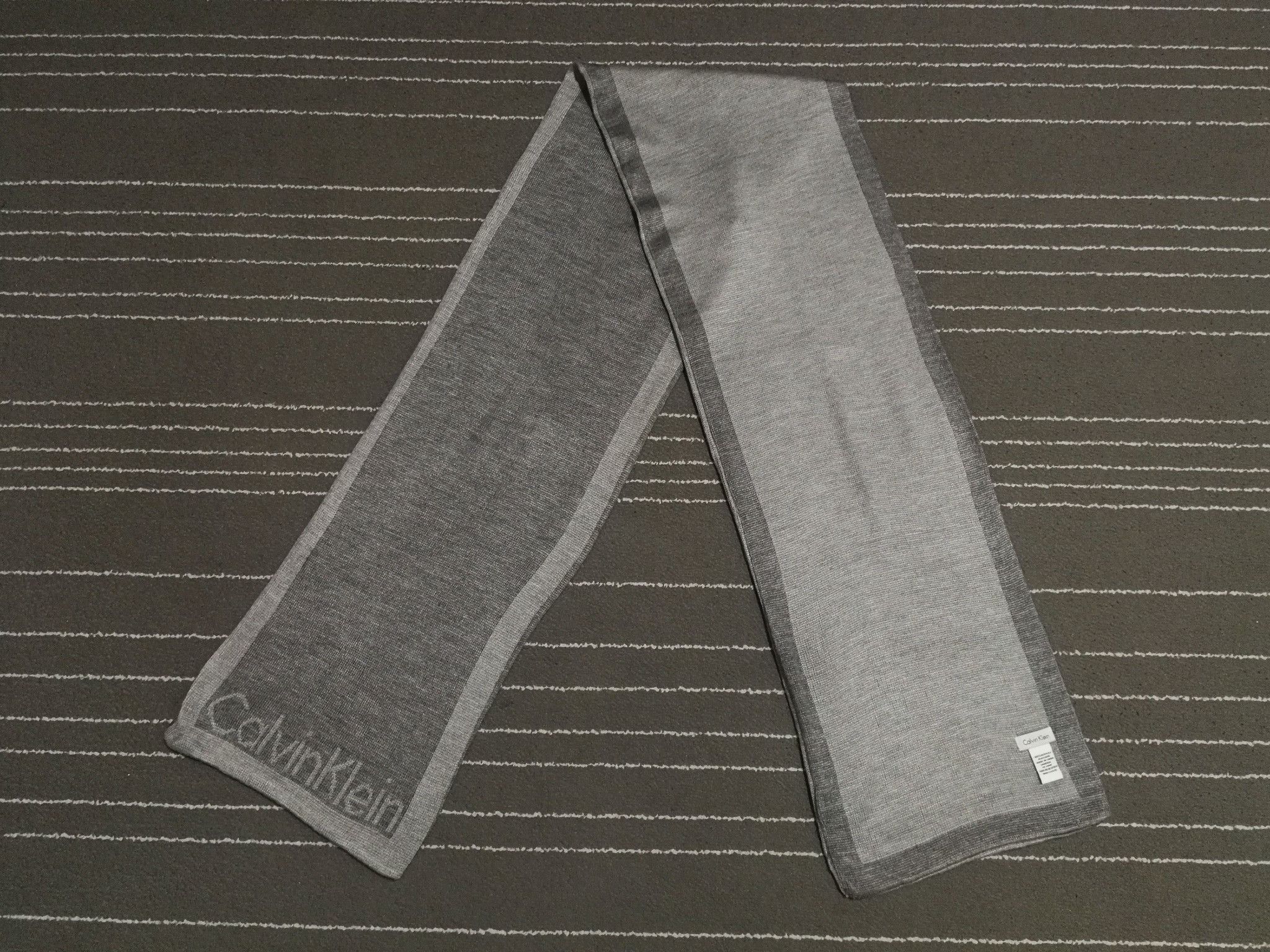 Calvin Klein CALVIN KLEIN X designer mafla 1857 Size ONE SIZE - 7 Thumbnail