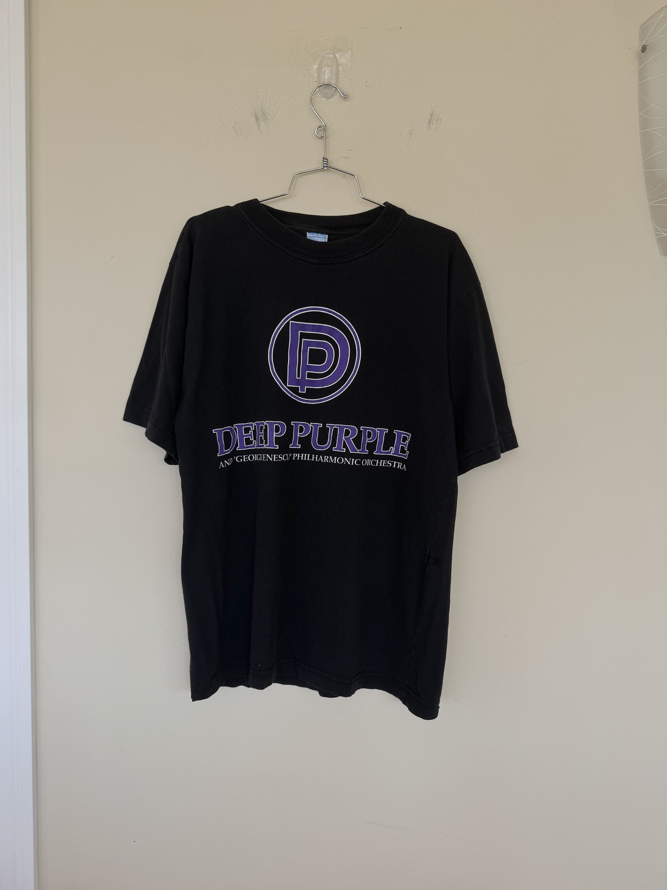 Band Tees Deep Purple tshirt Size US XL / EU 56 / 4 - 1 Thumbnail