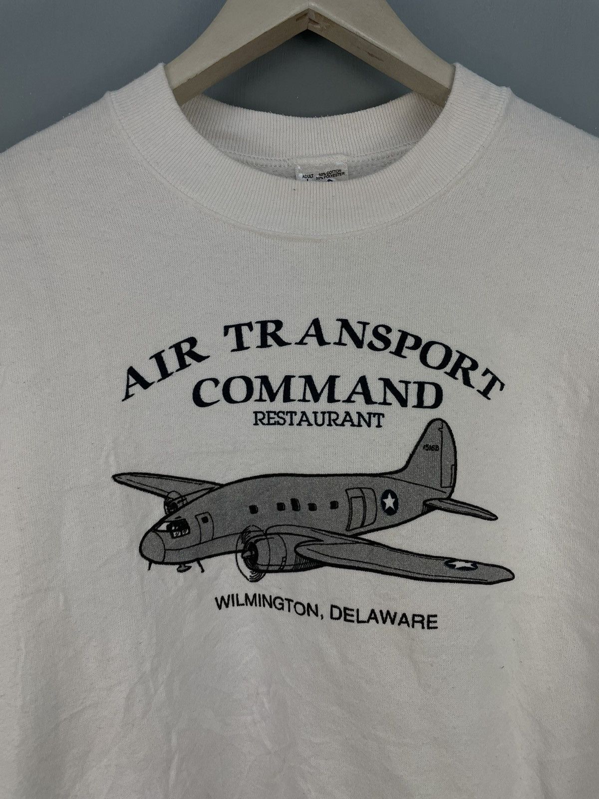 Vintage Vintage 90s Air Transport Command Restaurant sweatshirt Size US L / EU 52-54 / 3 - 3 Thumbnail