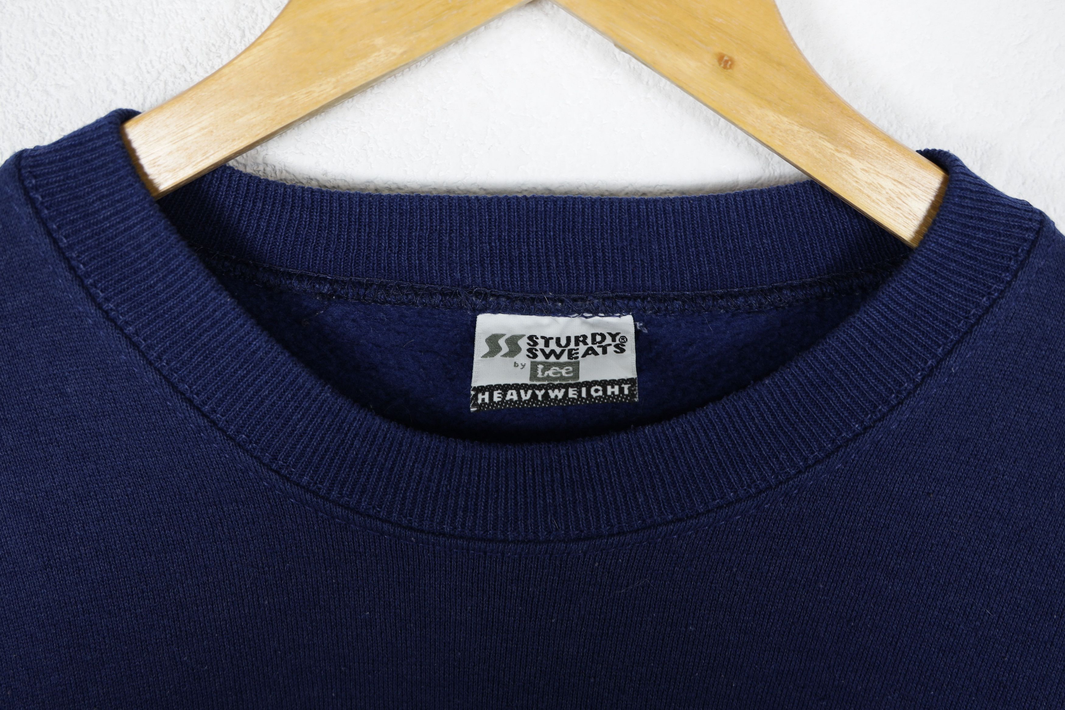 Lee × Vintage Vintage London England Embr Logo by Lee Heave Sweatshirt 90s Size US L / EU 52-54 / 3 - 5 Thumbnail