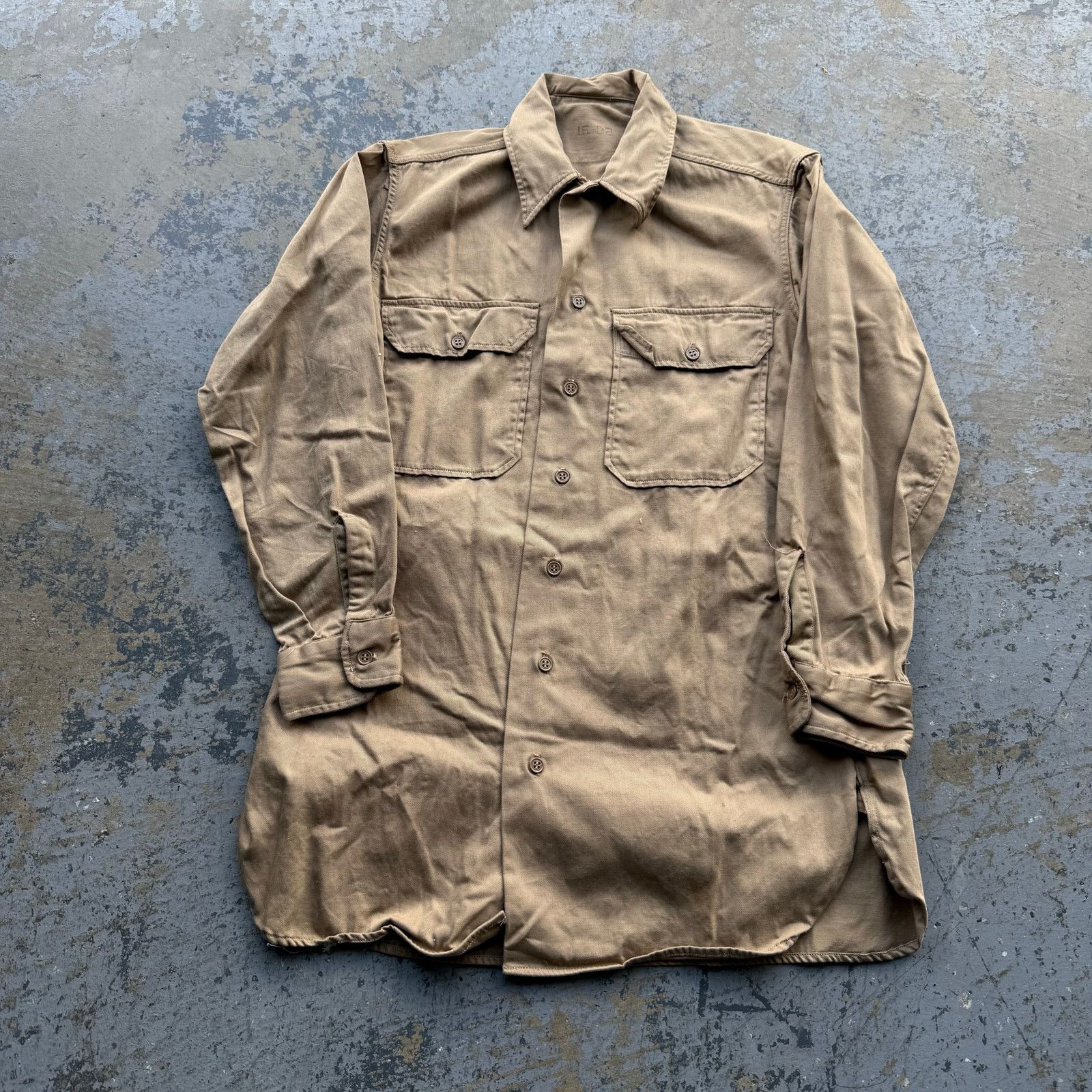Vintage Vintage 1950s US Army Poplin Khaki Shirt Mens Size US M / EU 48-50 / 2 - 1 Thumbnail