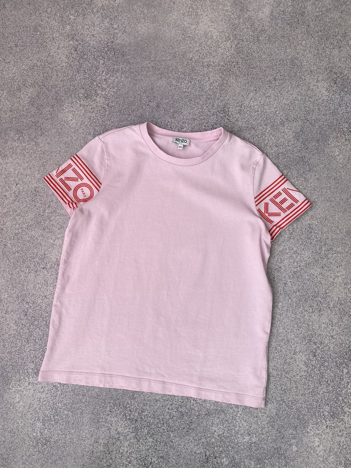 Kenzo × Vintage Vintage Kenzo Women’s Pink Printed T-Shirt Size XS / US 0-2 / IT 36-38 - 3 Thumbnail