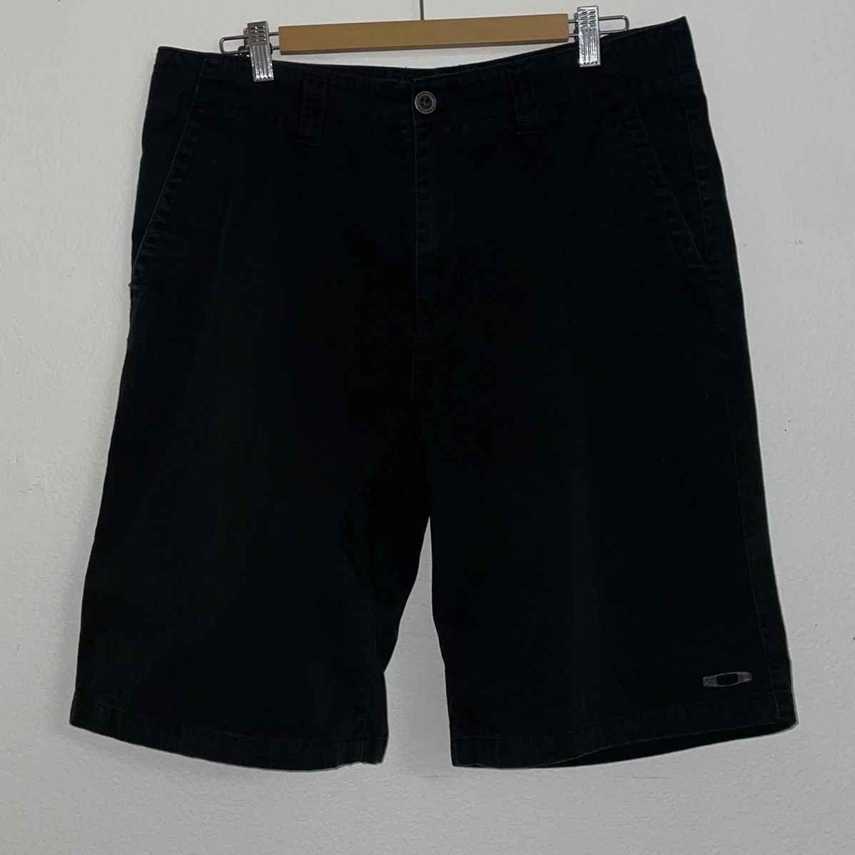 Oakley Oakley Black Shorts Size US 34 / EU 50 - 1 Thumbnail