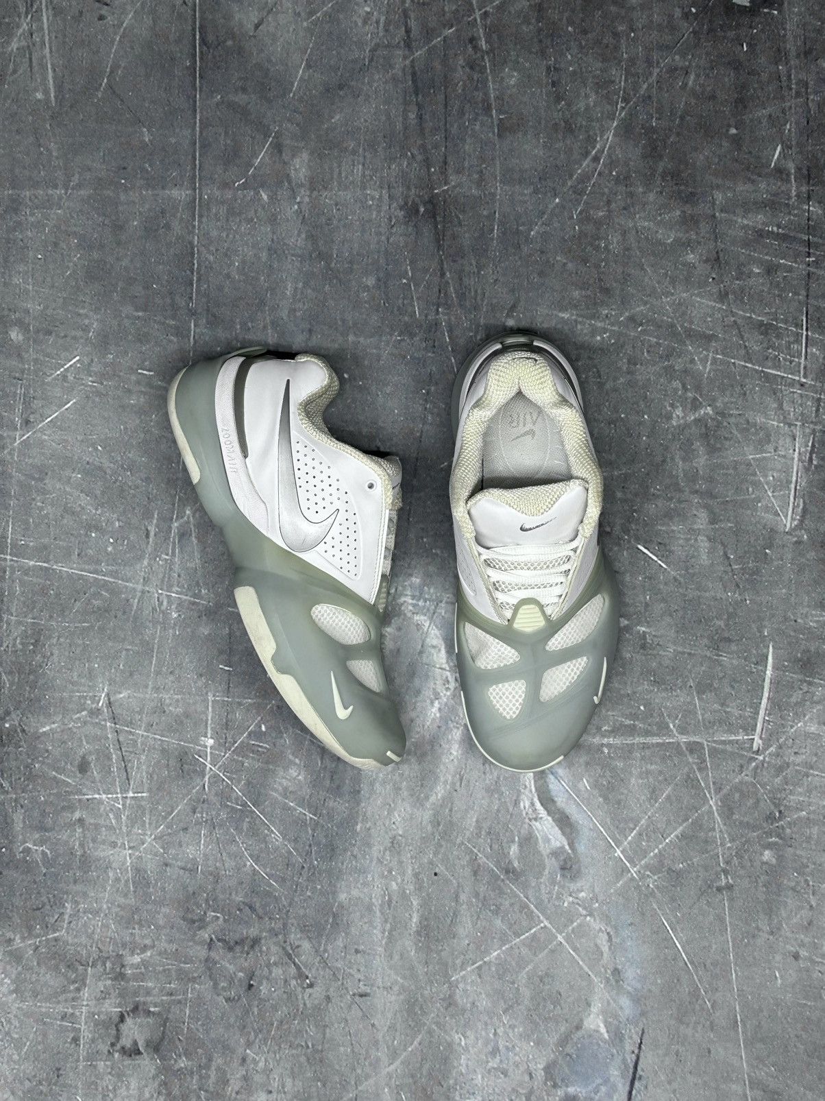 Nike 🩻Nike Air Zoom Revive DRC2 Size US 8.5 / EU 41-42 - 1 Thumbnail