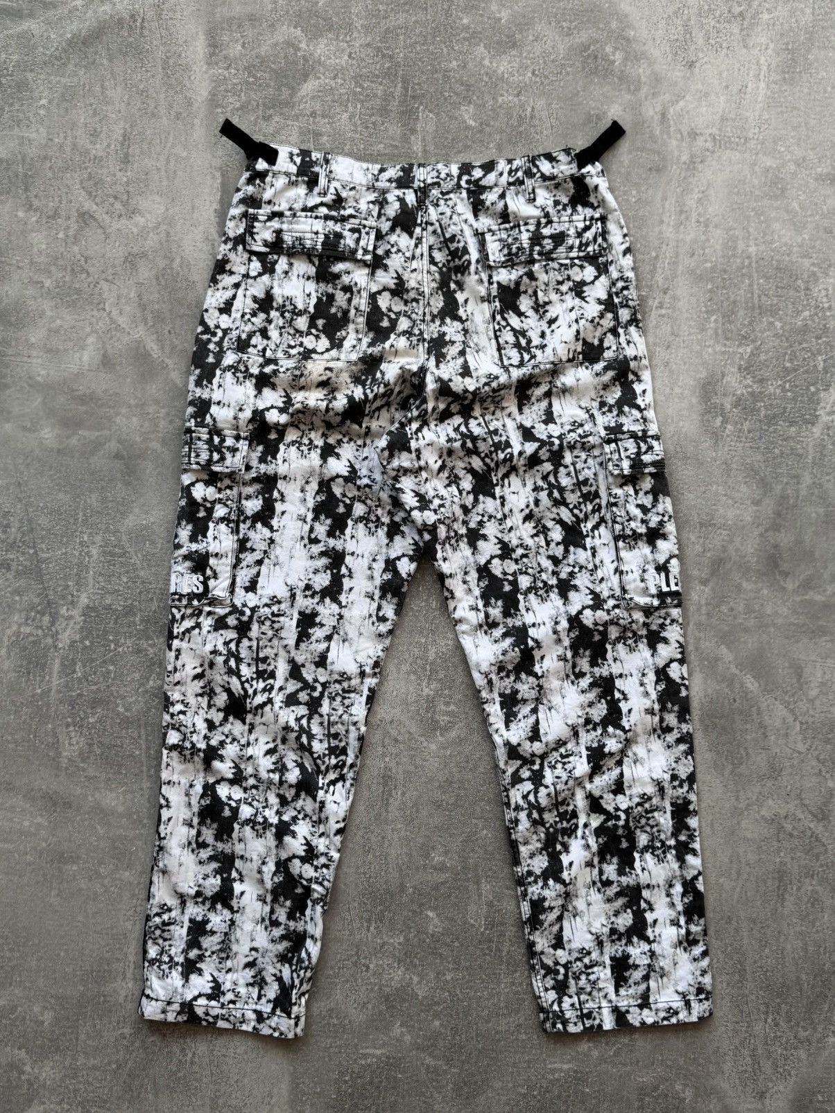 Pleasures Pleasures Cargo TV Static Print Pants Size US 34 / EU 50 - 7 Thumbnail