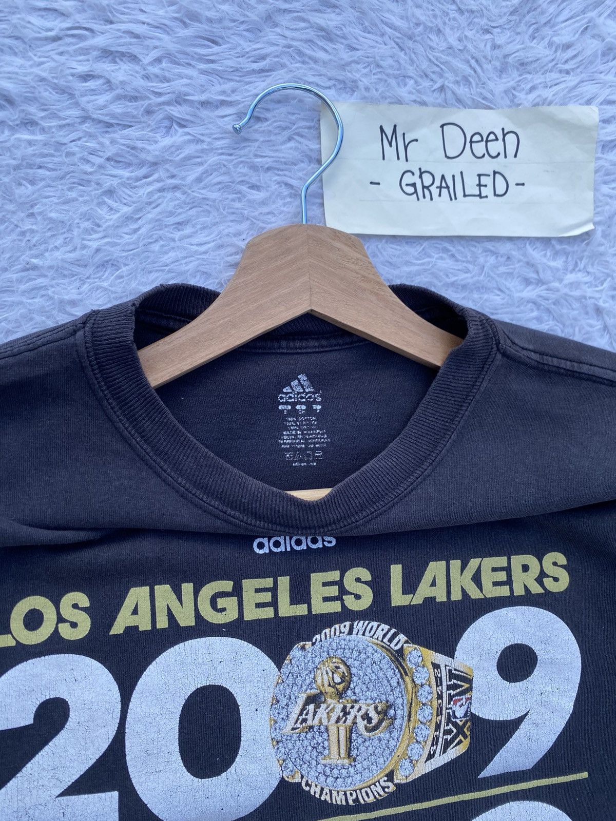 Adidas Rare ADIDAS x LA Lakers 2009-2010 Back to Back NBA Champion Size US S / EU 44-46 / 1 - 8 Thumbnail
