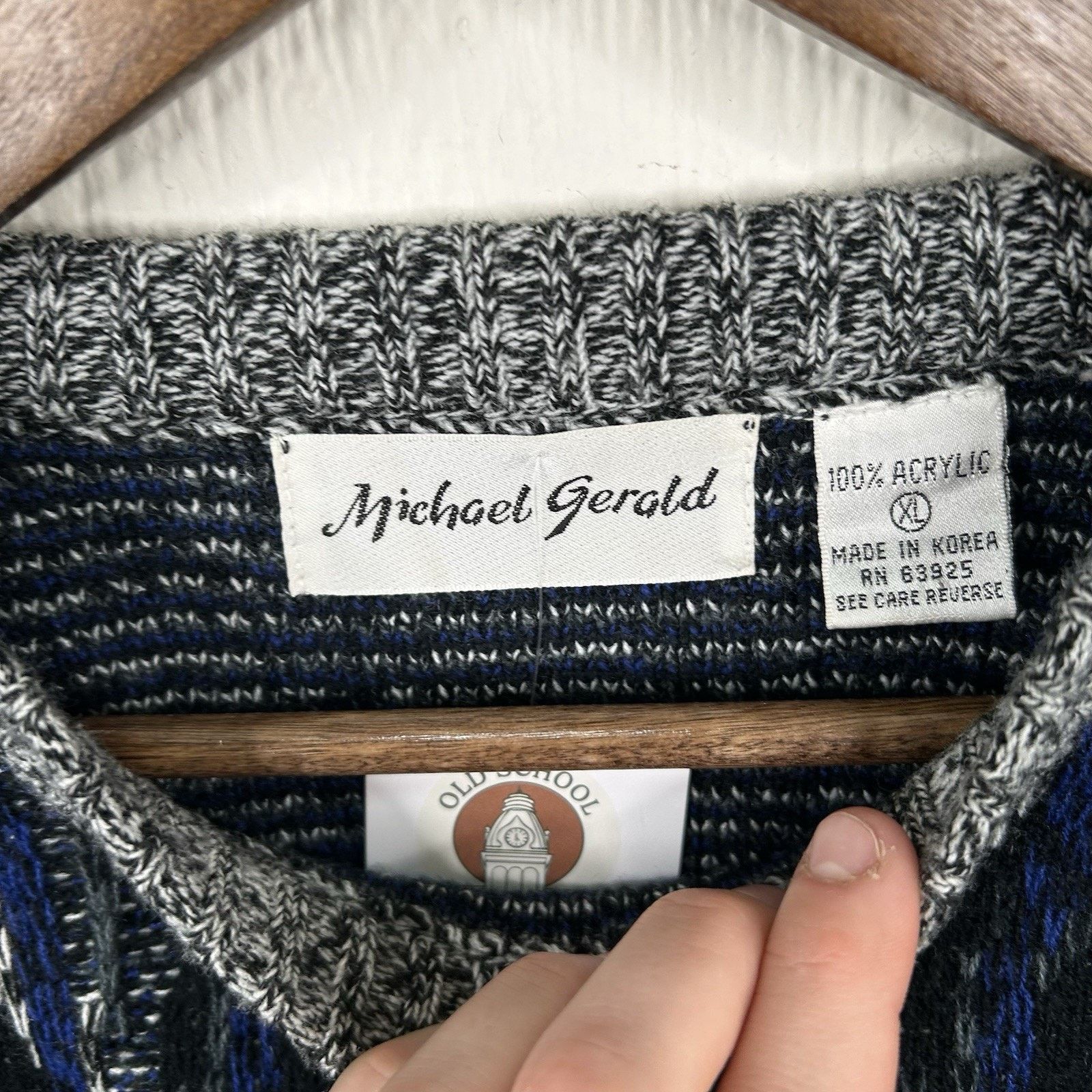 & Other Stories Vintage 90's Navy & Black Coogi Style Sweater X-Large Size US XL / EU 56 / 4 - 8 Thumbnail