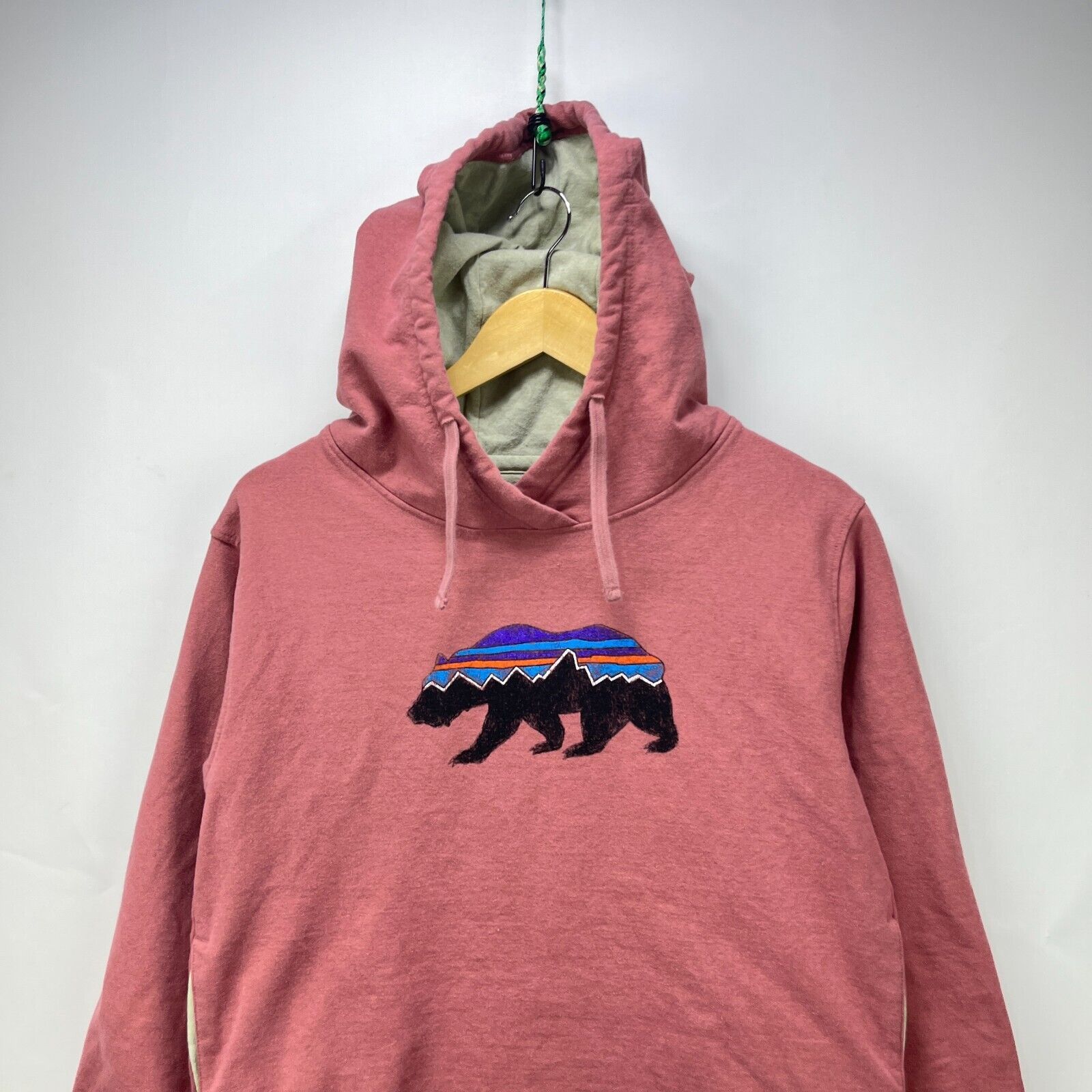Patagonia × Vintage Patagonia Bear Hoodie Uprising Hoodie Regular Unisex Salmon Size US M / EU 48-50 / 2 - 2 Thumbnail