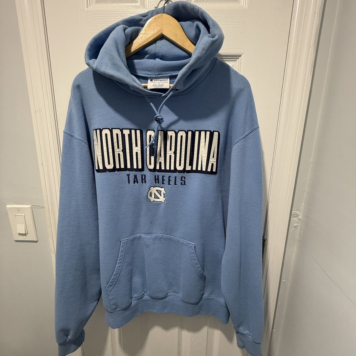 Champion × Vintage Champion UNC Hoodie Size US L / EU 52-54 / 3 - 1 Thumbnail