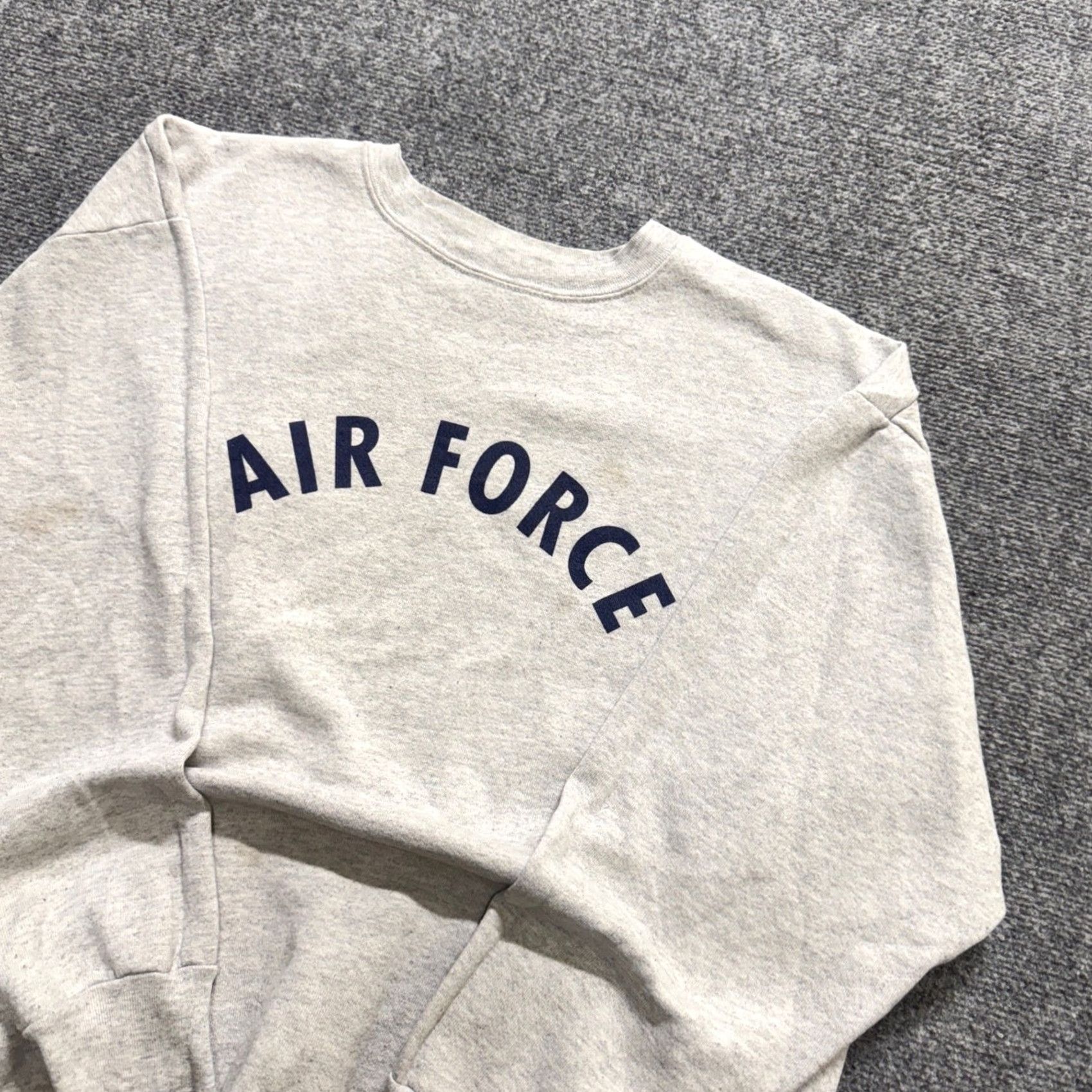 The Unbranded Brand VINTAGE Air Force Sweatshirt Mens Large Gray Cotton Paper Tag Made In USA Size US L / EU 52-54 / 3 - 2 Thumbnail