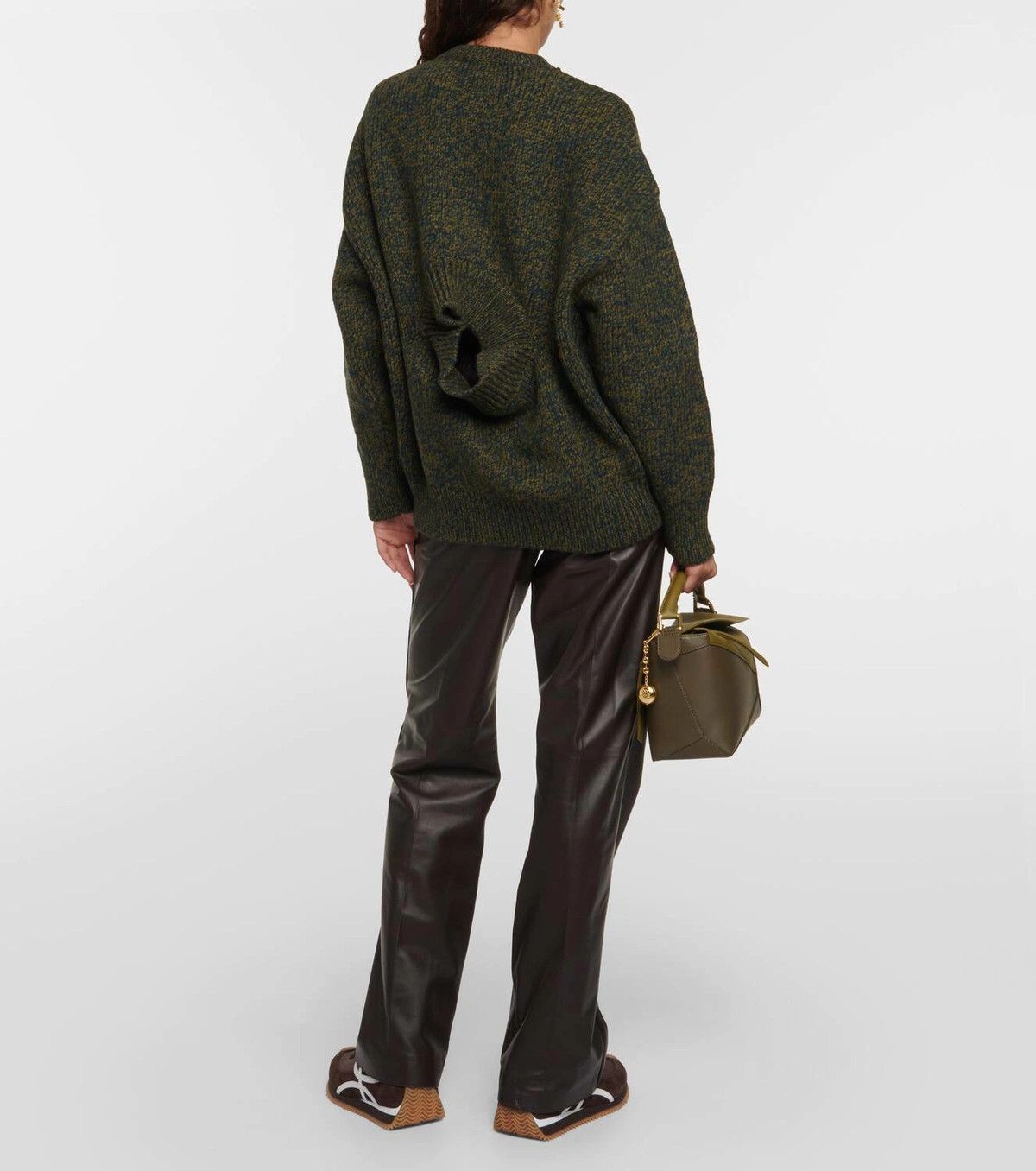 Loewe o1y1025 Sweater in Military Green Size M / US 6-8 / IT 42-44 - 5 Thumbnail