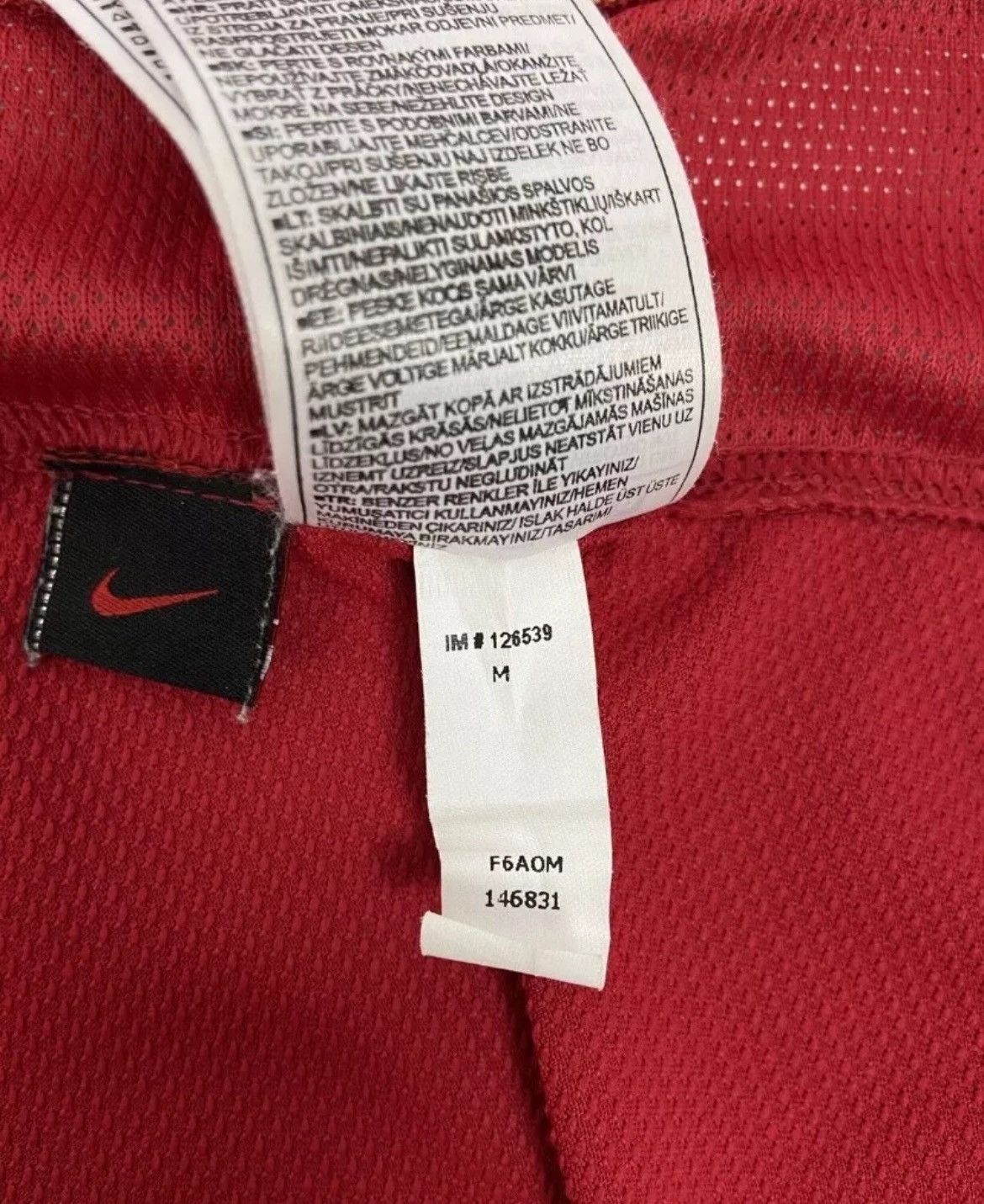 Vintage Women's Manchester United FC 2006/07 Jersey Nike Size L Size US L / EU 52-54 / 3 - 9 Thumbnail