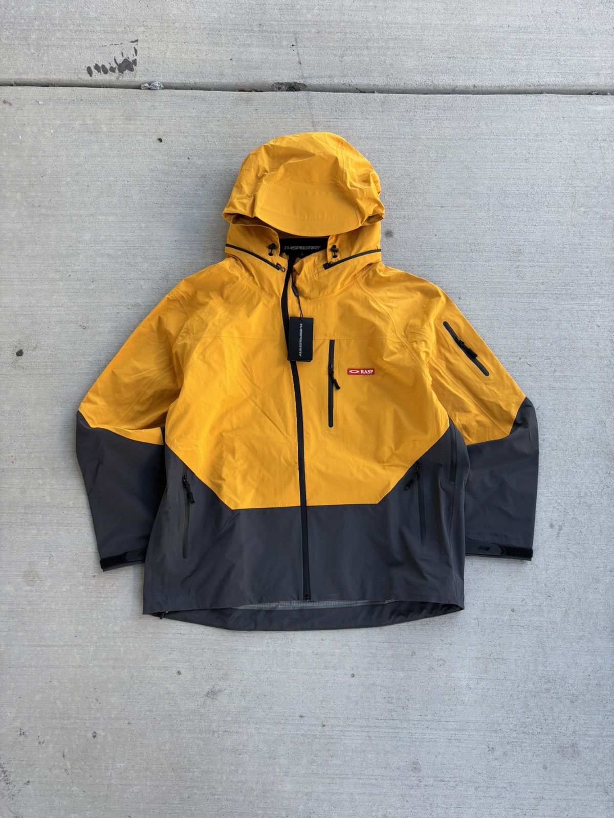 The GV Gallery Brand new the gv gallery raspbery hills “gortex” Size US L / EU 52-54 / 3 - 1 Thumbnail
