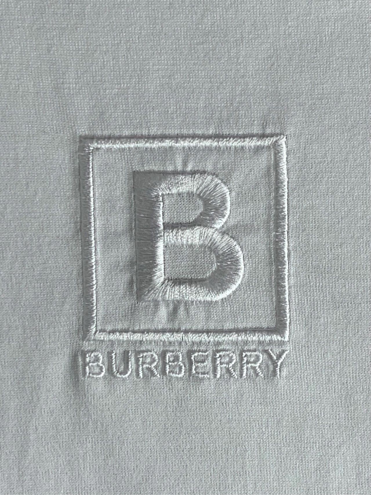Burberry Burberry Cotton White Logo Patch Crewneck Tee (Size S) Size S / US 4 / IT 40 - 3 Thumbnail