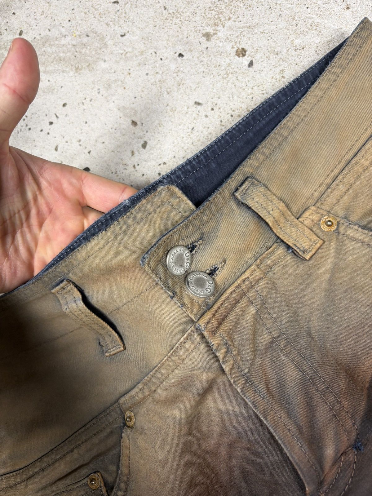 Dolce & Gabbana FW 2003 Dolce & Gabbana Utility Bronze Gradient Cargo Pants Size US 30 / EU 46 - 12 Thumbnail