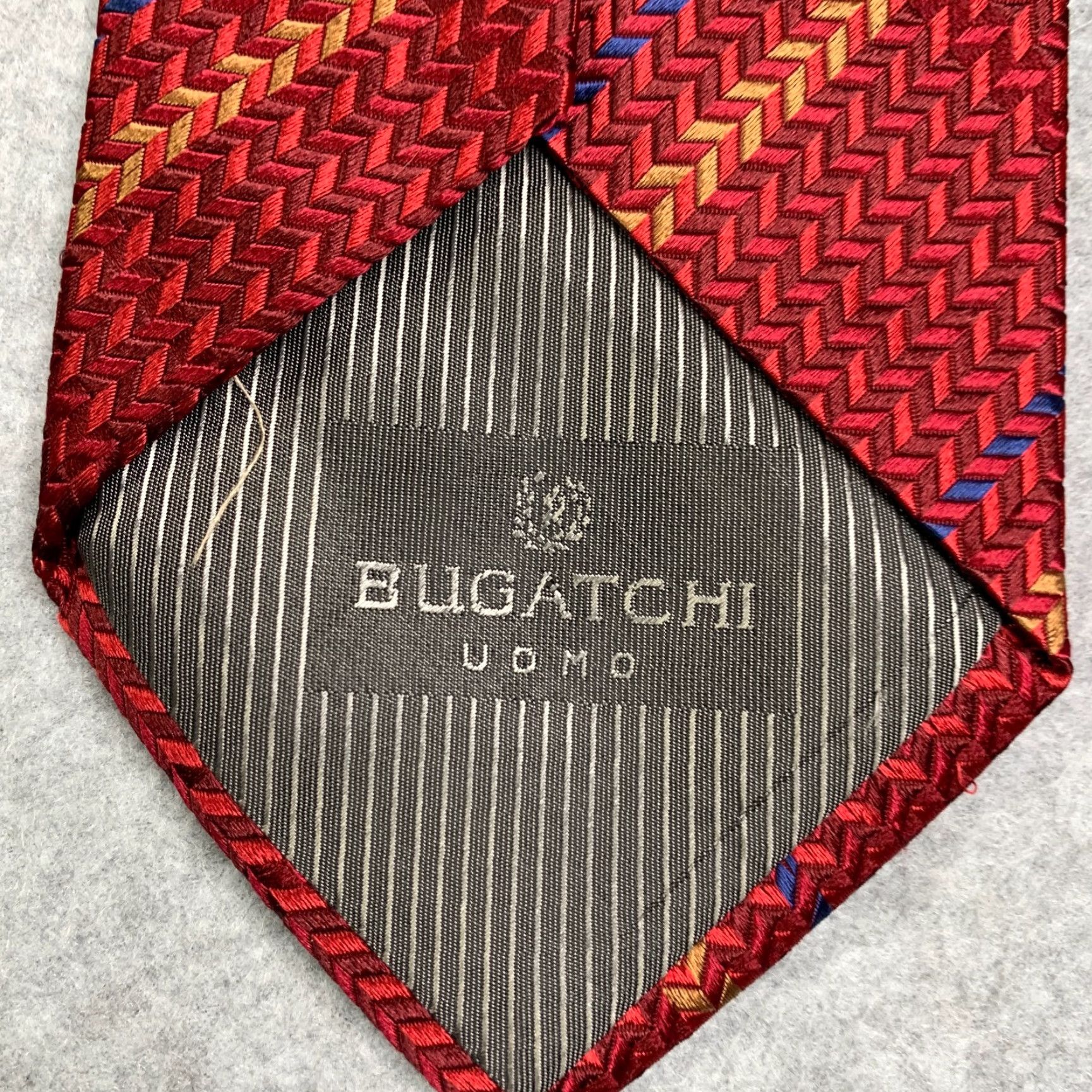 BUGATCHI VINTAGE Bugatchi Uomo Necktie Red Geometric Silk Made In Italy Mens Size ONE SIZE - 7 Thumbnail