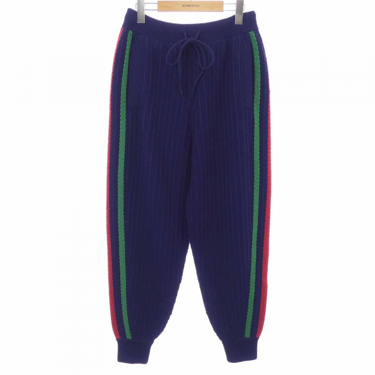 Gucci Gucci Gucci Pants Textile Pants 713508XKCN9 DUTY FREE for USA Size ONE SIZE - 1 Thumbnail