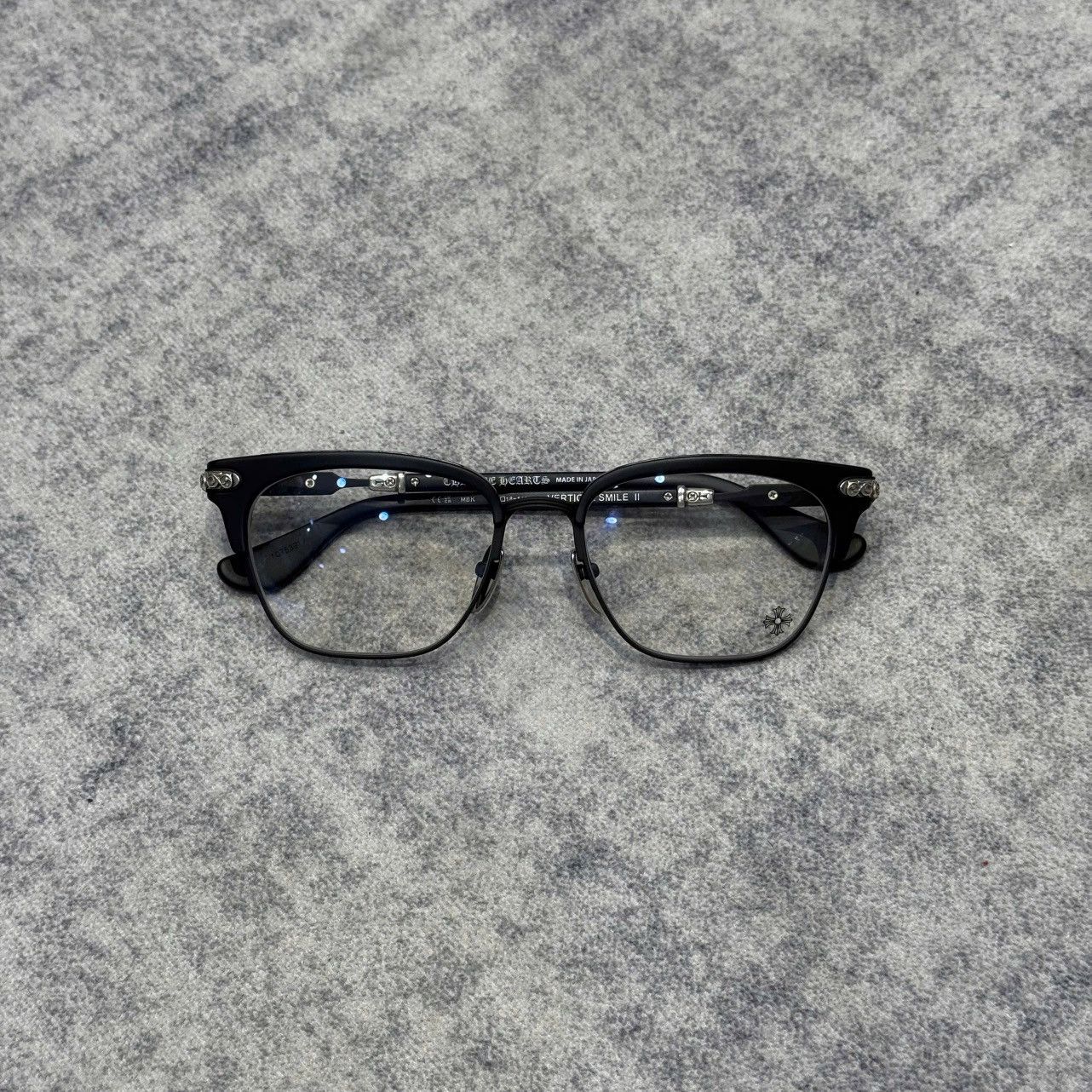 Chrome Hearts CHROME HEARTS VERTICAL SMILE II MATTE BLACK Size ONE SIZE - 6 Thumbnail
