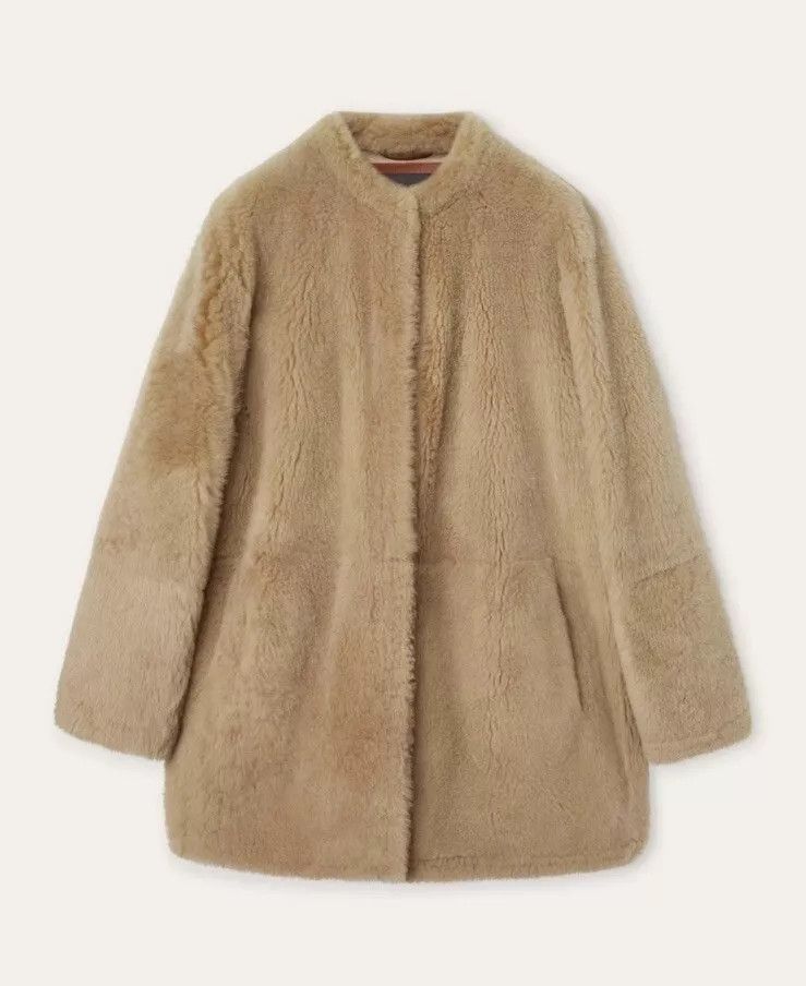 Loro Piana o1srvl11e1124 Light Cloud Shearling Coat in Beige Size M / US 6-8 / IT 42-44 - 1 Thumbnail