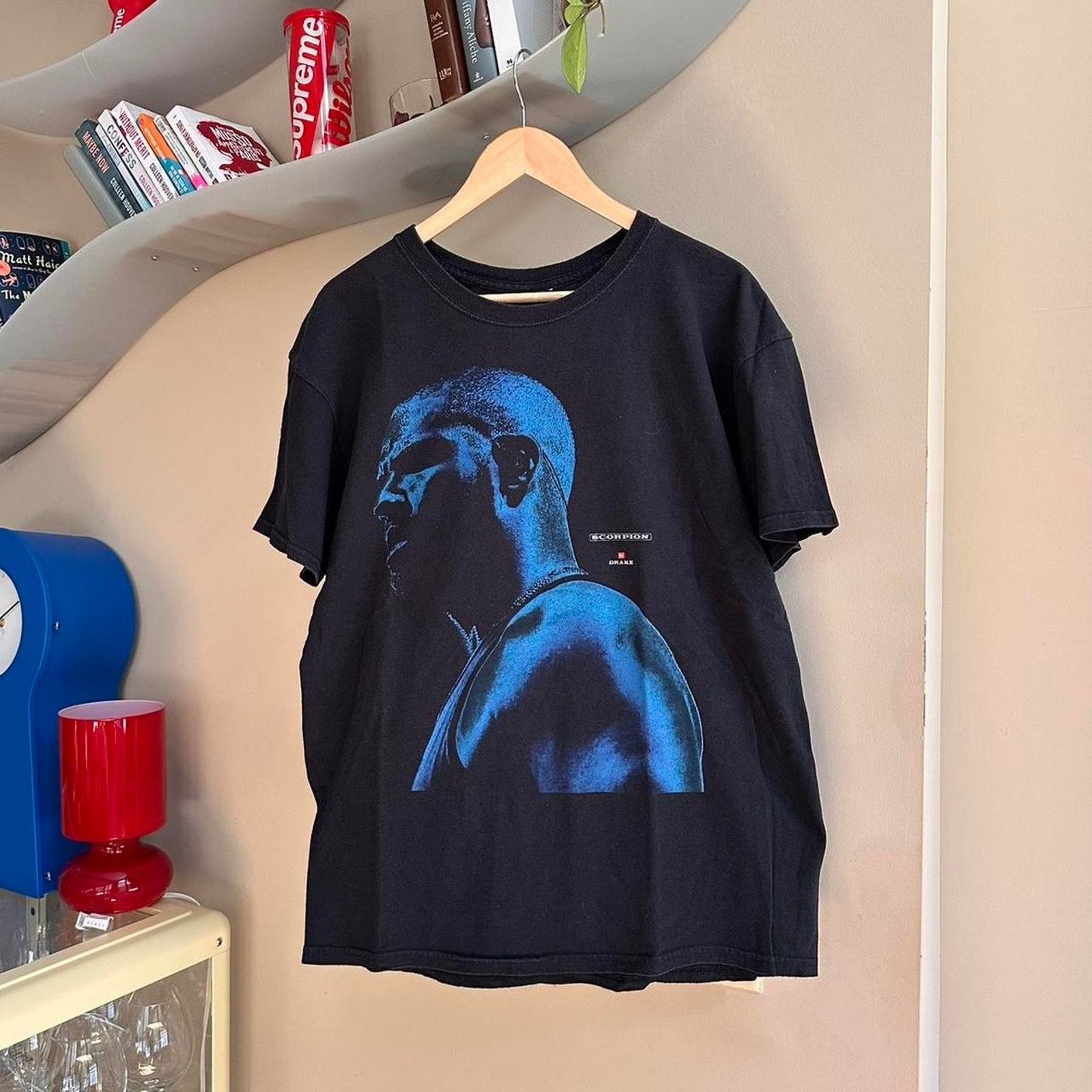 Drake Vintage Y2K Drake Scorpion Rap Shirt Size US L / EU 52-54 / 3 - 1 Thumbnail