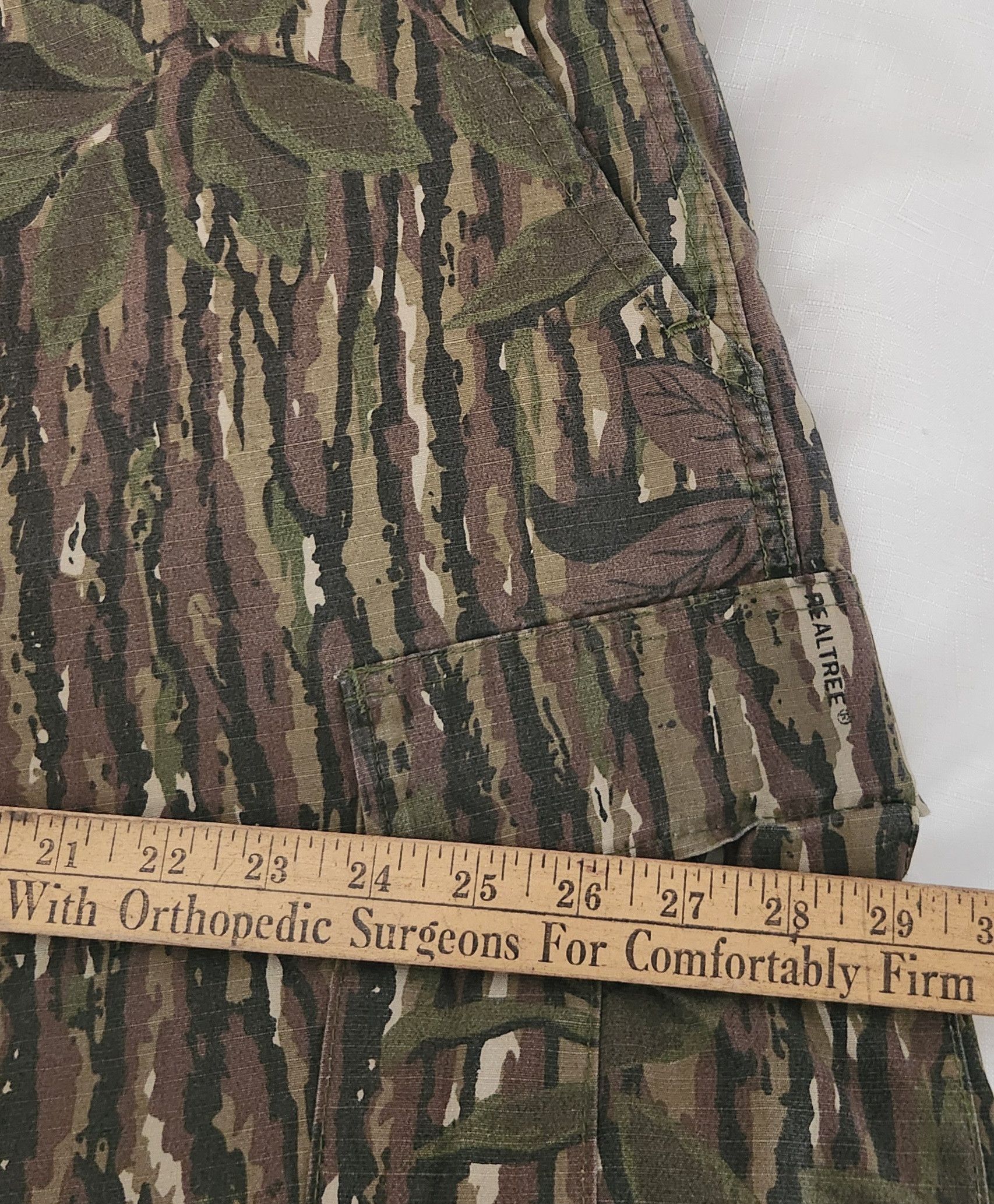 Realtree × Vintage REALTREE True Vintage USA Made Camo Cargo pants Size XLarge Size US 36 / EU 52 - 12 Thumbnail