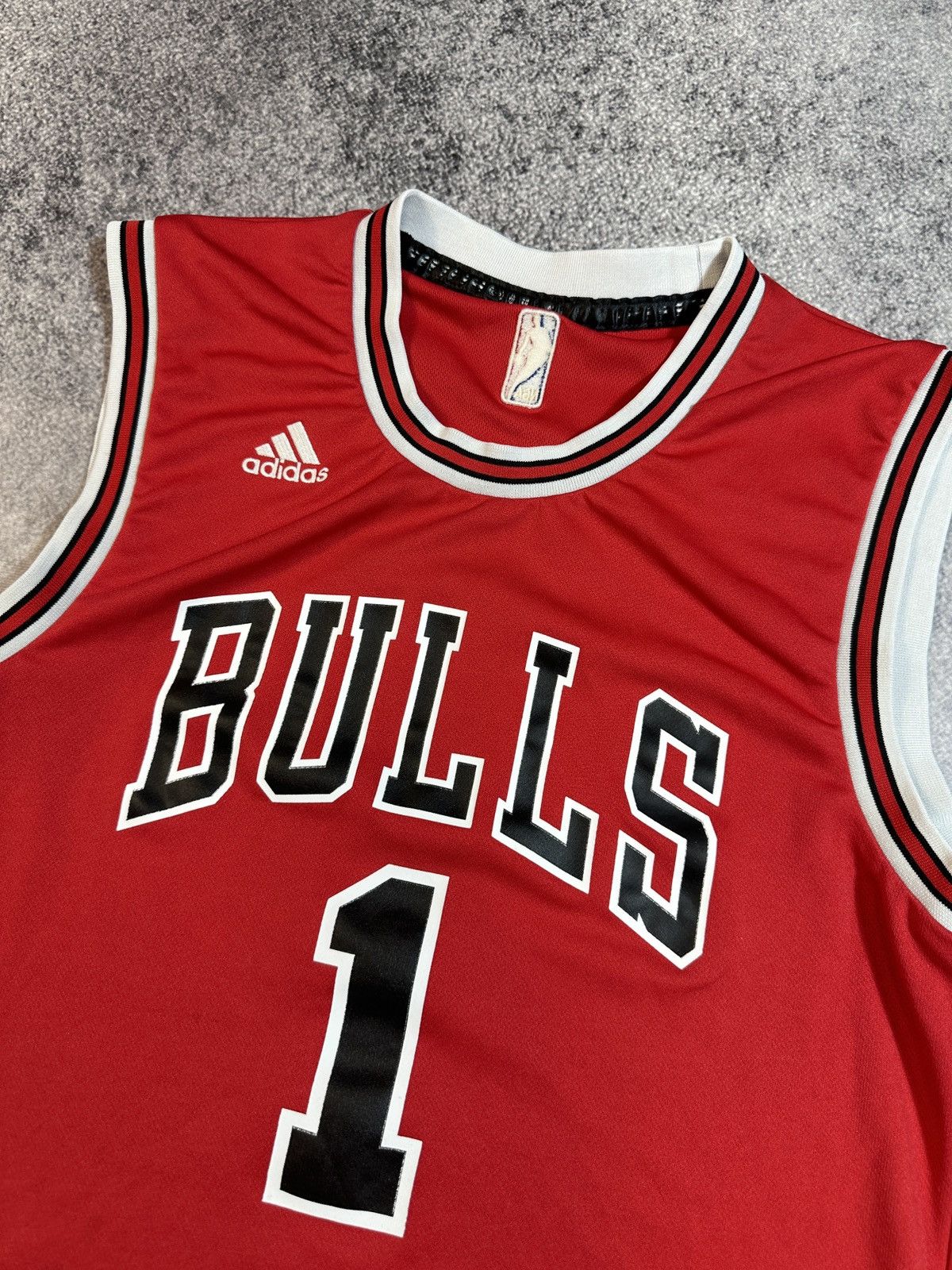 Adidas × NBA × Vintage Vintage NBA Adidas Chicago Bulls 1 Rose Jersey Rare S Size US S / EU 44-46 / 1 - 2 Thumbnail