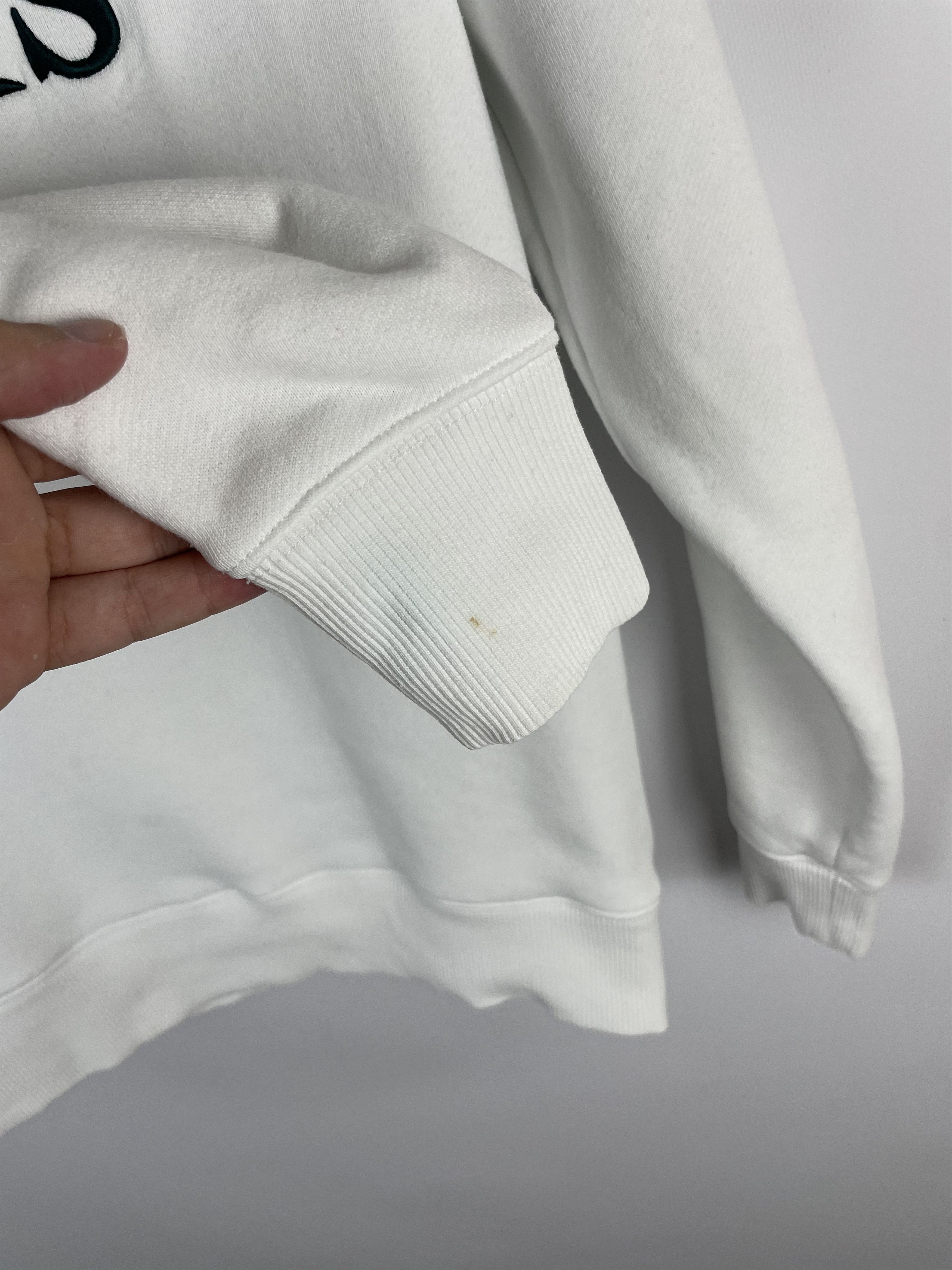 Lacoste Lacoste Tennis Vintage embroidered logo sweatshirt Size US M / EU 48-50 / 2 - 8 Thumbnail