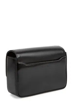 Givenchy o1loc1c0824 Size: OS / Shoulder Bag in Black Size ONE SIZE - 2 Thumbnail