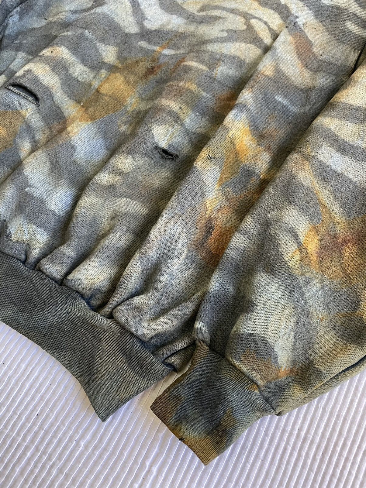 Handmade Rust Indigo Tiger Hand Camo Crewneck Size US L / EU 52-54 / 3 - 3 Thumbnail