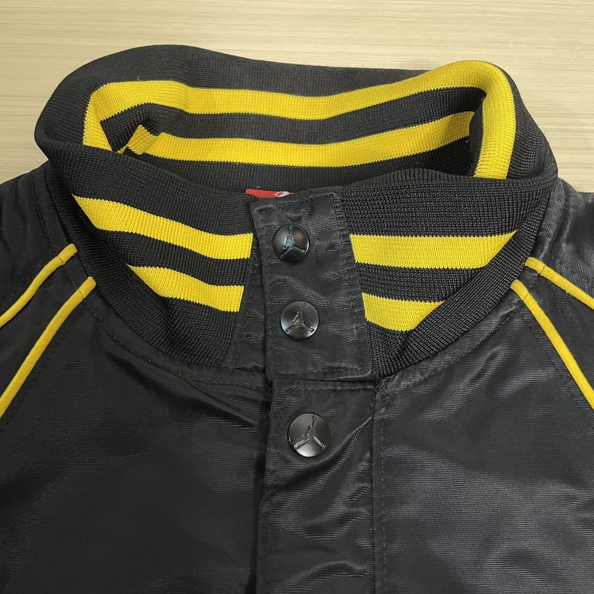 Jordan Brand × Vintage VTG Retro Air Jordan Nike Wings Big Logo Full Zip Button Size US L / EU 52-54 / 3 - 4 Thumbnail