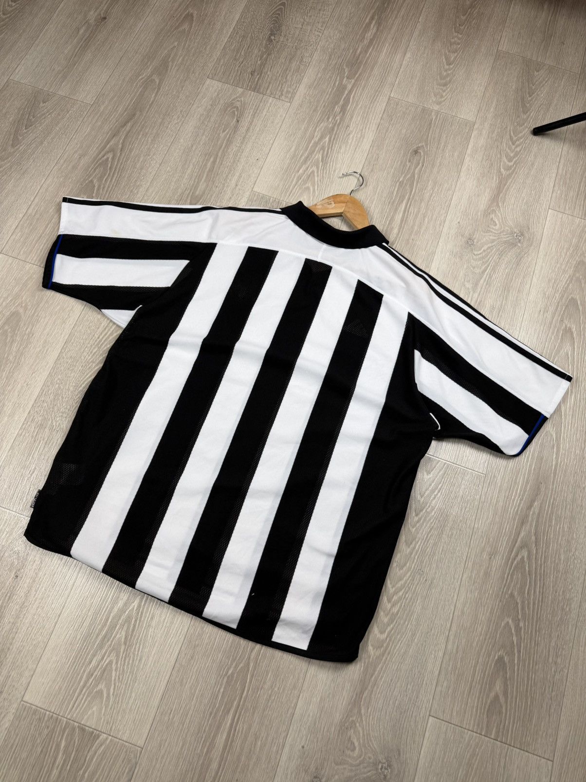 Adidas Newcastle United 2003-05 Football Shirt Soccer Jersey Adidas Size US XL / EU 56 / 4 - 10 Thumbnail