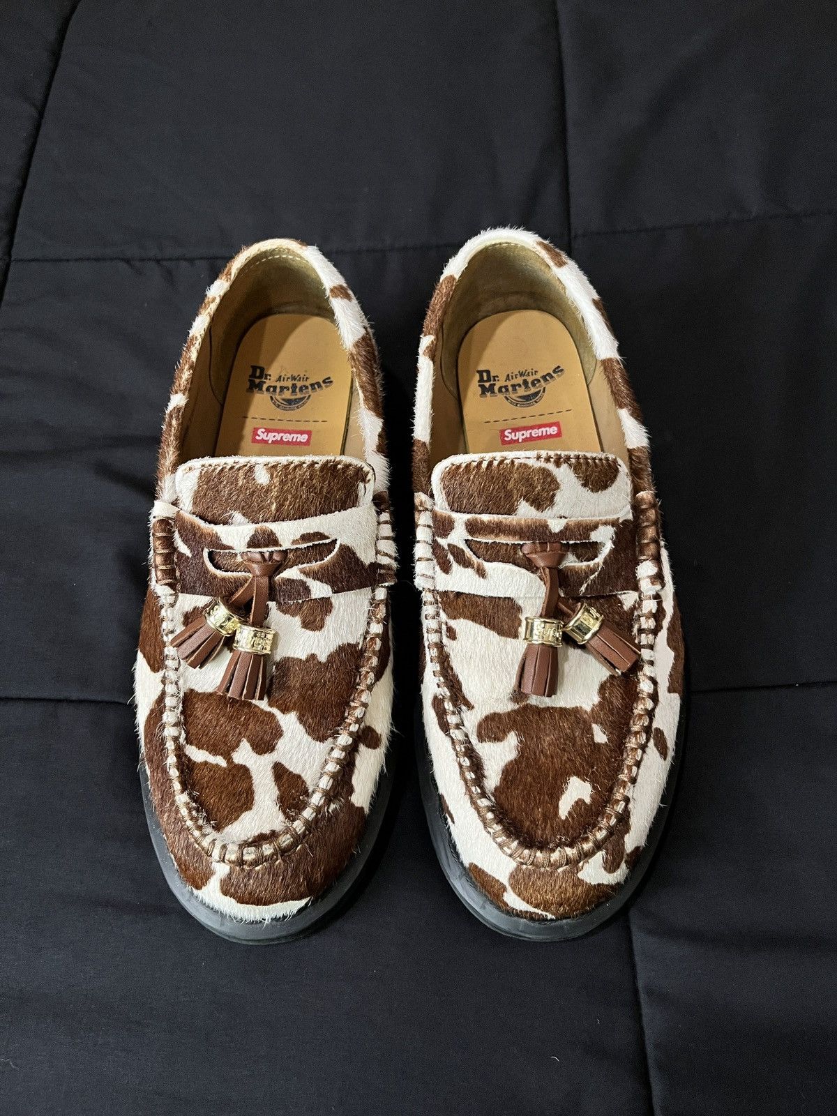 【最終】 Dr. Martens ×supreme カウ柄 ローファー27cm シュプリーム×ドクターマーチン、コラボ新作はタッセルローファー