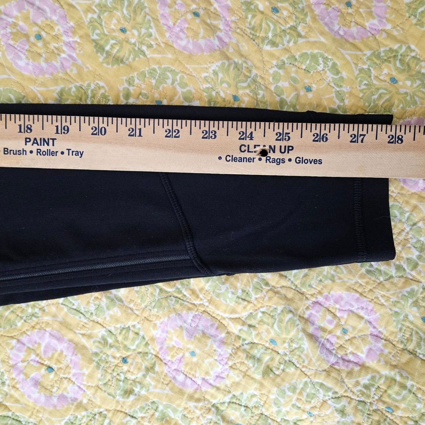 Lululemon Lululemon legging Women's Size 6 Black Mid-rise Skinny Workout Size 28" / US 6 / IT 42 - 6 Thumbnail