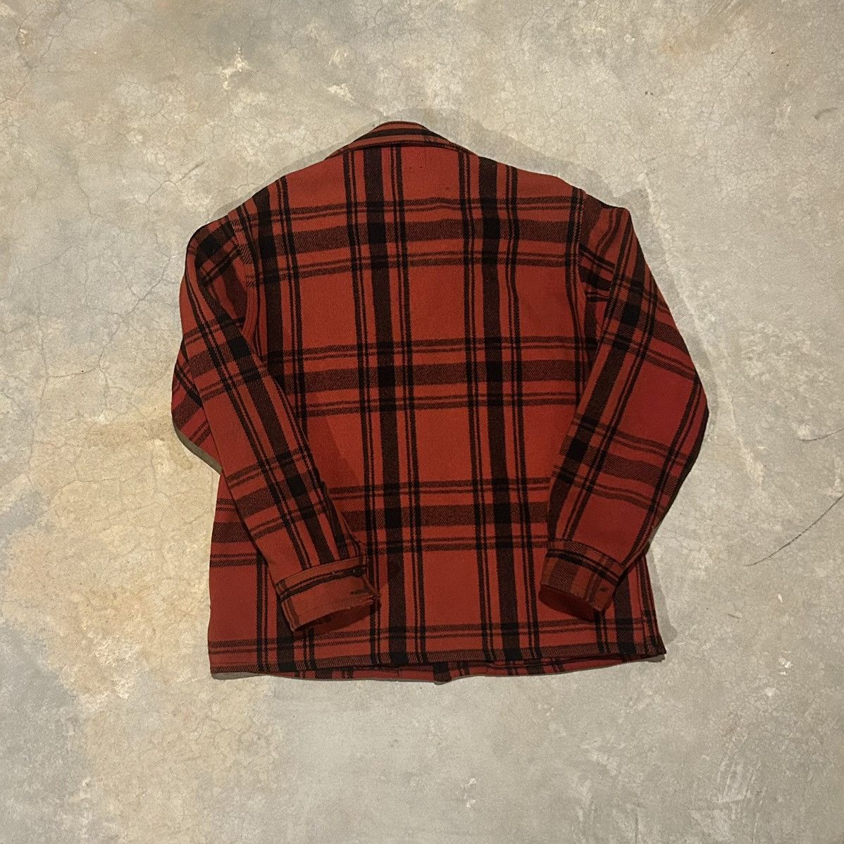 Vintage × Woolrich Woolen Mills Rare Vintage 1940s Woolrich Wool Mackinaw Jacket Plaid Red Size US L / EU 52-54 / 3 - 7 Thumbnail