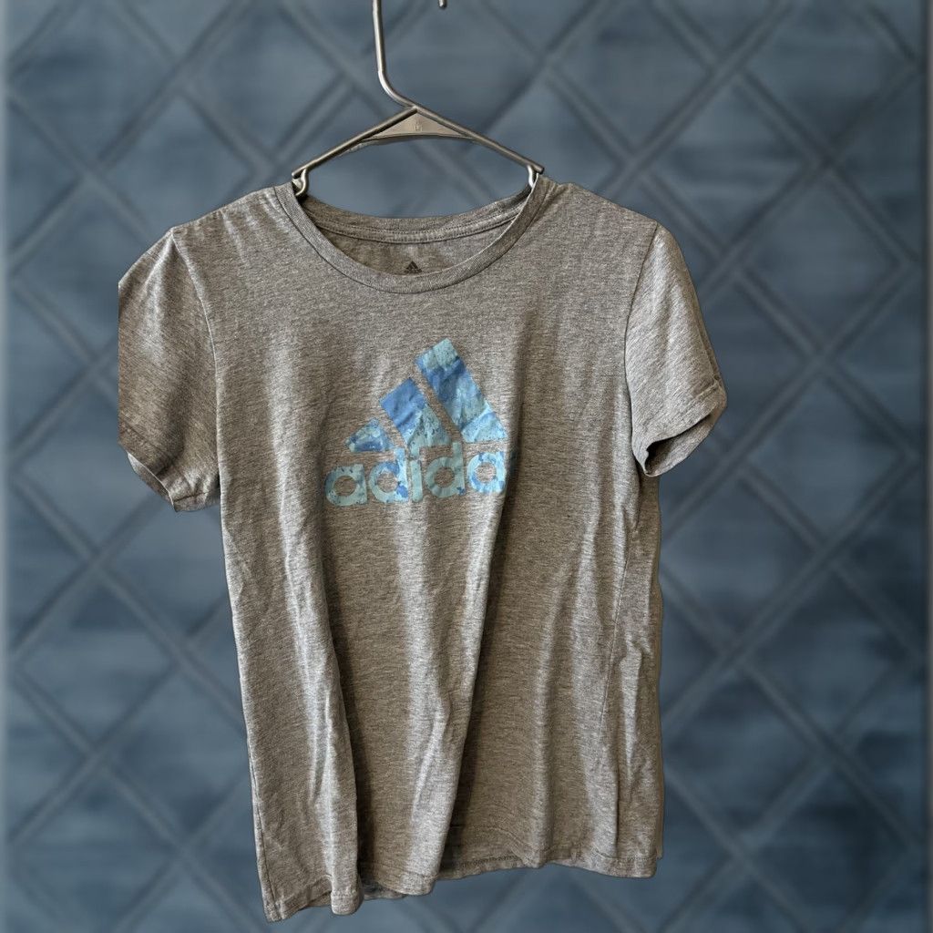 Adidas Adidas Mens T-Shirt Size Small Gray Round Neck Short Sleeve Amplifier Tee Size US S / EU 44-46 / 1 - 1 Thumbnail