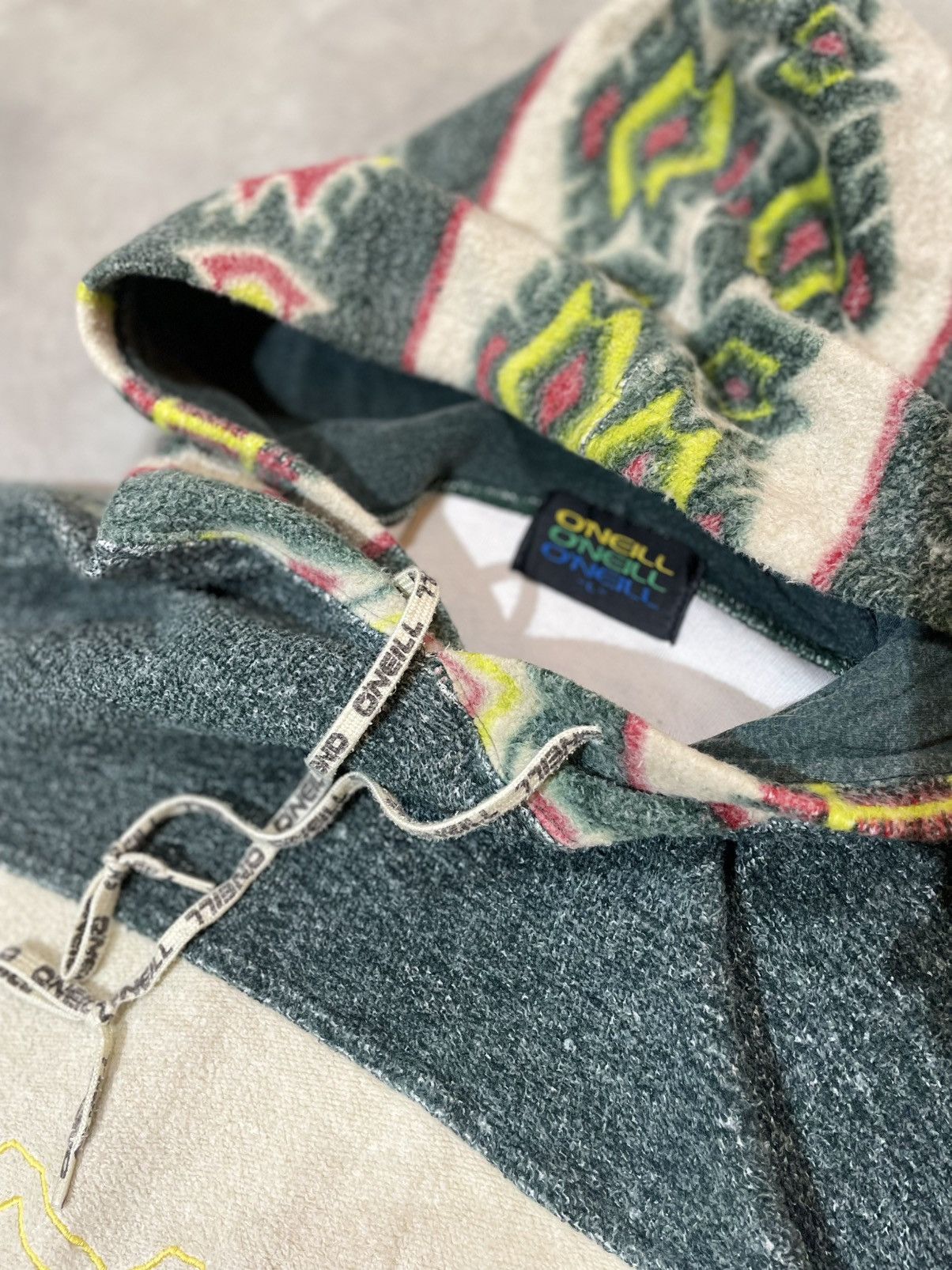 O'Neill Vintage 90s O’Neill Aztec Tribal Fleece Hoodie - XL (P27) Size US L / EU 52-54 / 3 - 4 Thumbnail