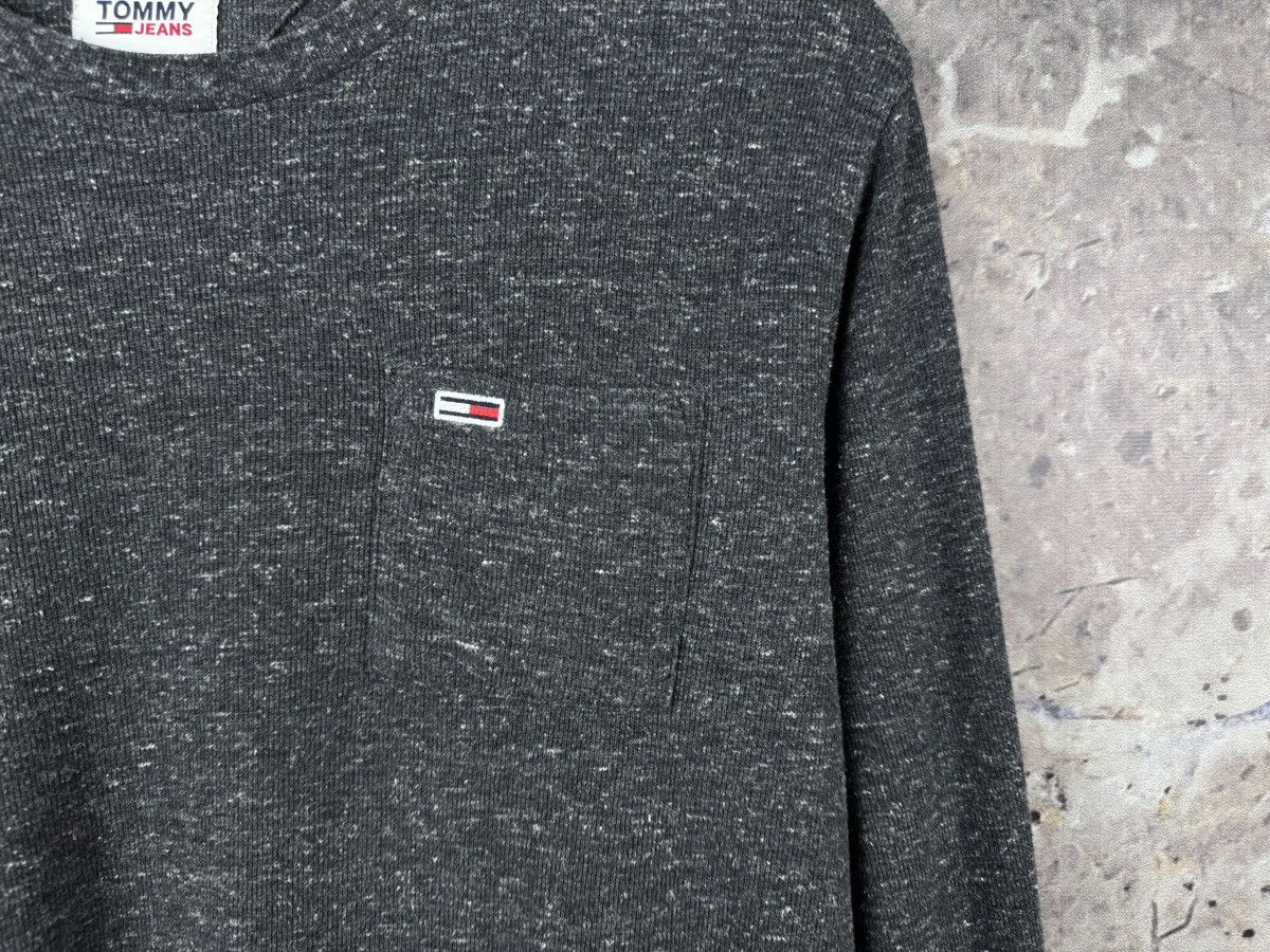Tommy Hilfiger Men’s Tommy Hilfiger Long Sleeve Shirt Pullover Size Medium Size US M / EU 48-50 / 2 - 5 Thumbnail