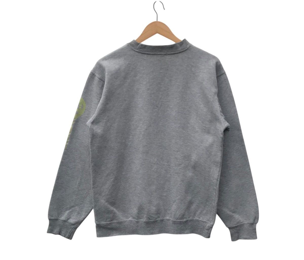 Vintage Vintage 90s Freshjive Skates Streetwear Sweatshirt Size US M / EU 48-50 / 2 - 6 Thumbnail