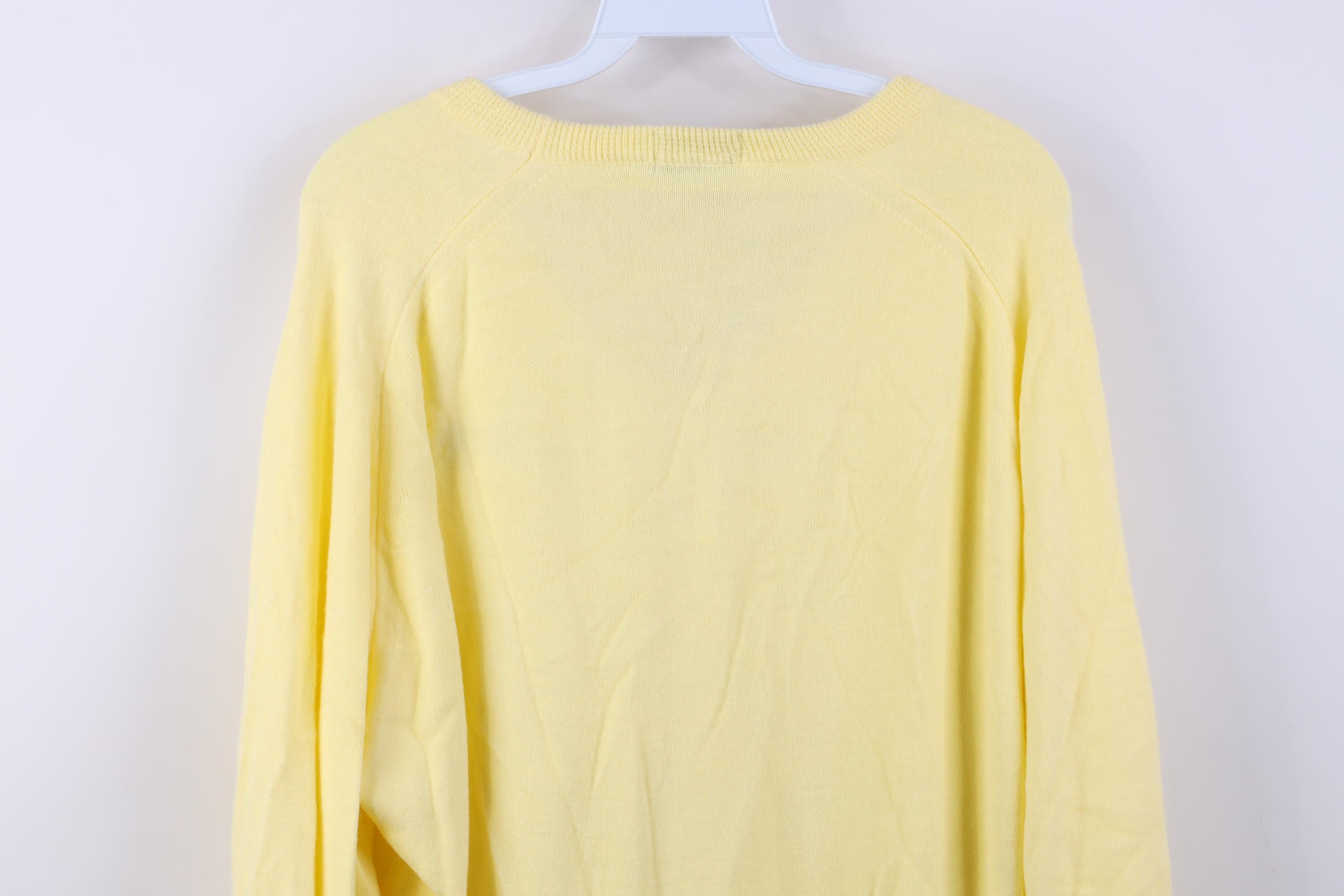 Izod Vintage 80s Izod Harbour Links Soft Knit V-Neck Sweater USA Size US XL / EU 56 / 4 - 10 Thumbnail