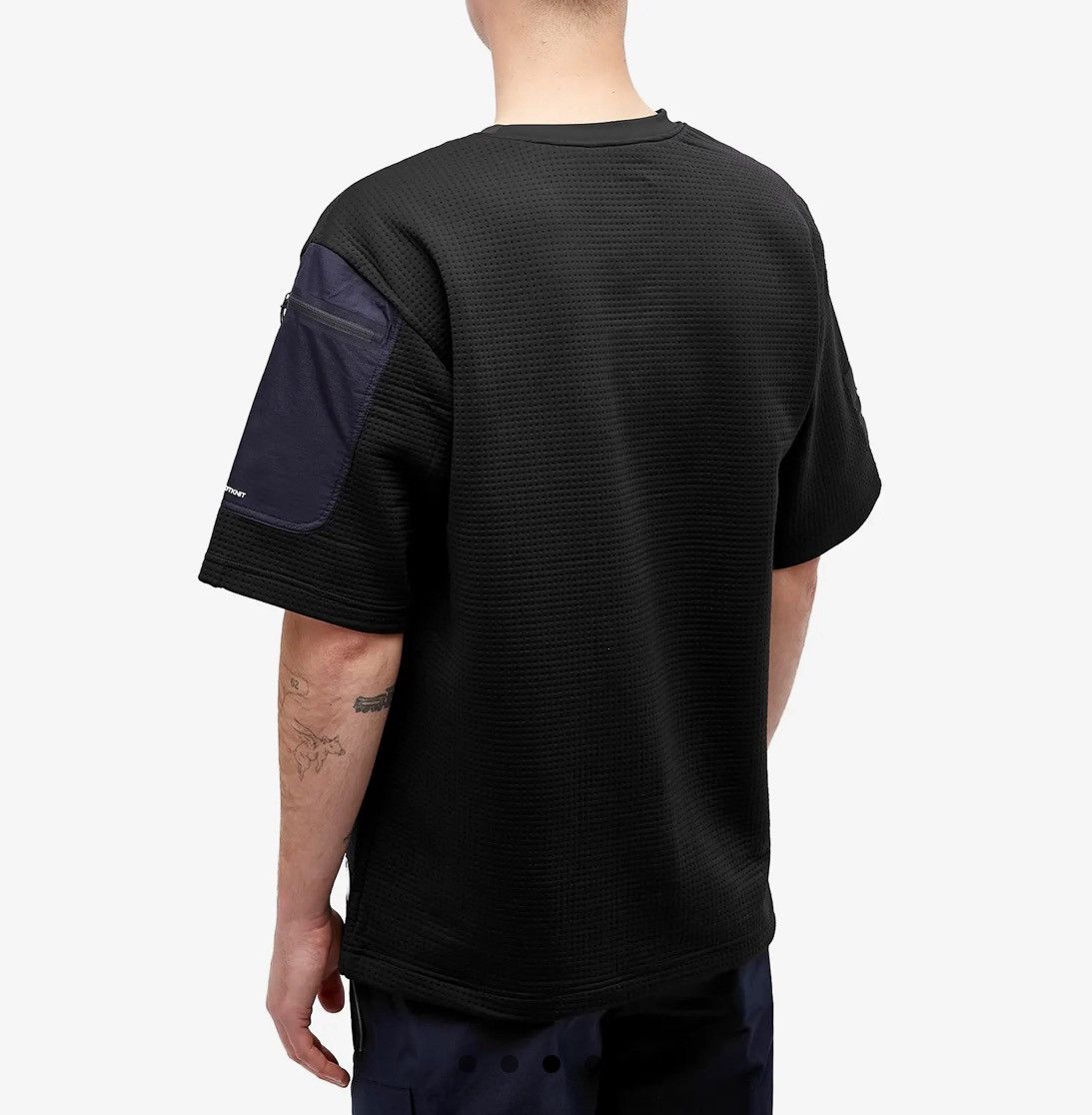 Japanese Brand THE NORTH FACE X UNDERCOVER SOUKUU DOT KNIT T-SHIRT Size US XL / EU 56 / 4 - 2 Thumbnail