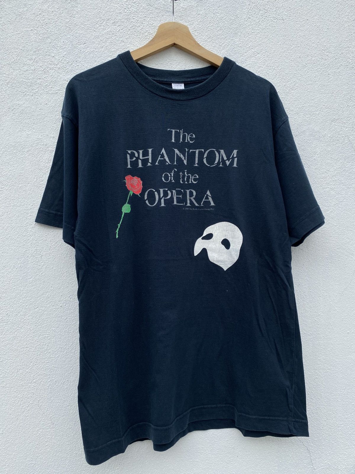 Vintage Vintage The Phantom of the Opera © 1989 Size US L / EU 52-54 / 3 - 6 Thumbnail