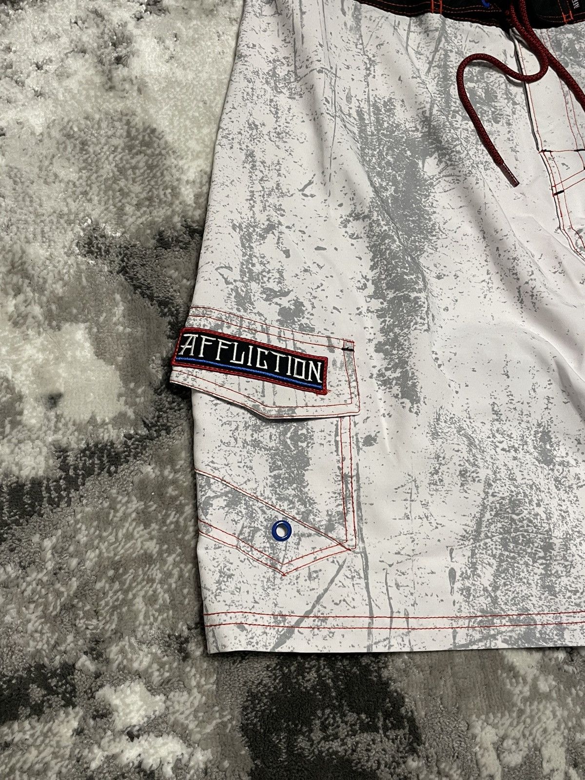 Affliction × Japanese Brand Rare Affliction Skull Y2K Shorts Boardshorts Size US 32 / EU 48 - 4 Thumbnail