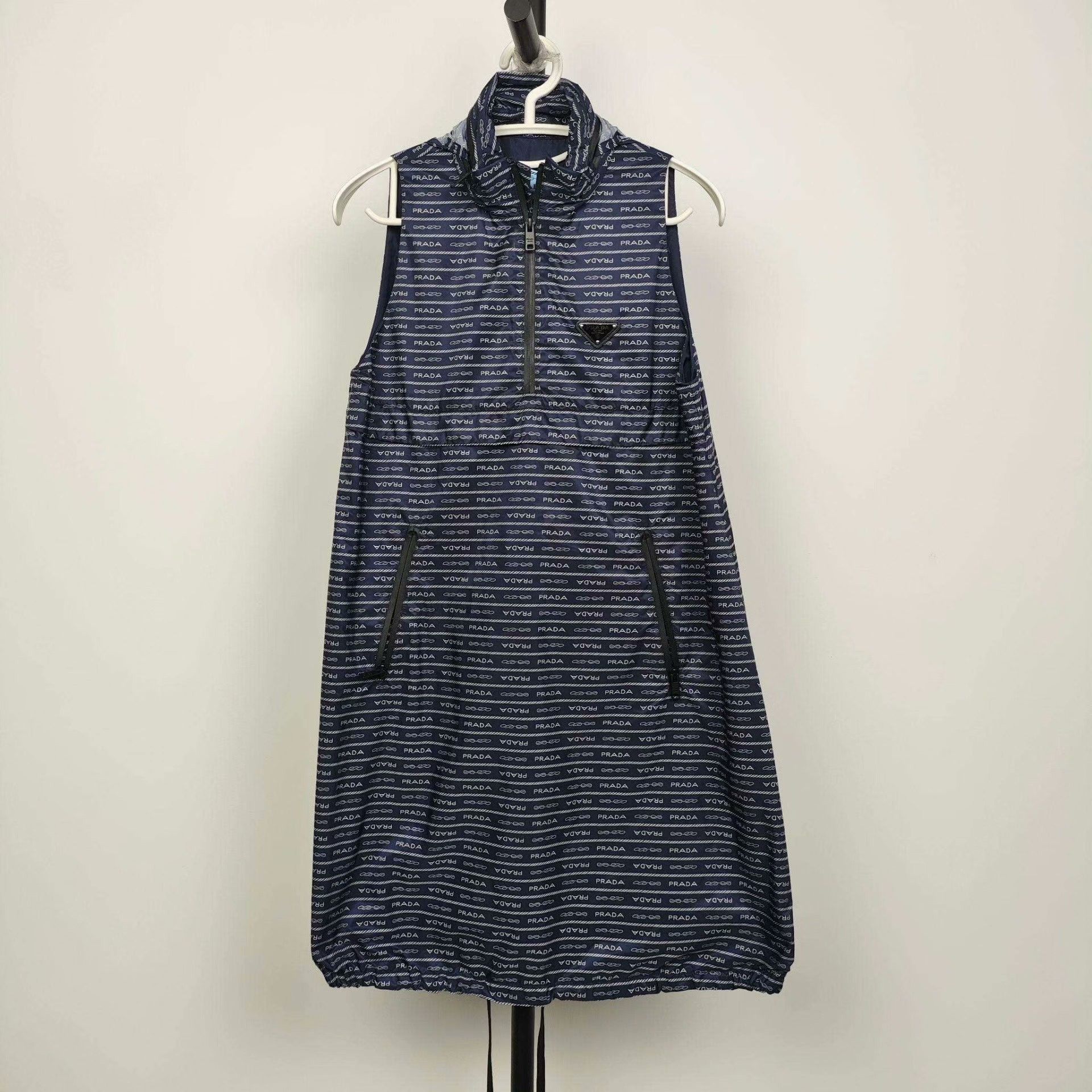 Prada Prada Retro Printed Blue Dress 38 Women Size S / US 4 / IT 40 - 1 Thumbnail