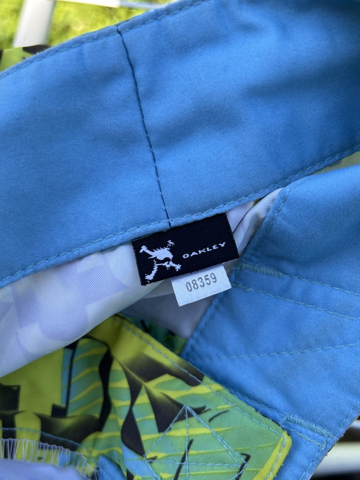 Oakley Vintage Oakley Allover AOP Crazy Design Swimming Shorts Size US 36 / EU 52 - 10 Thumbnail