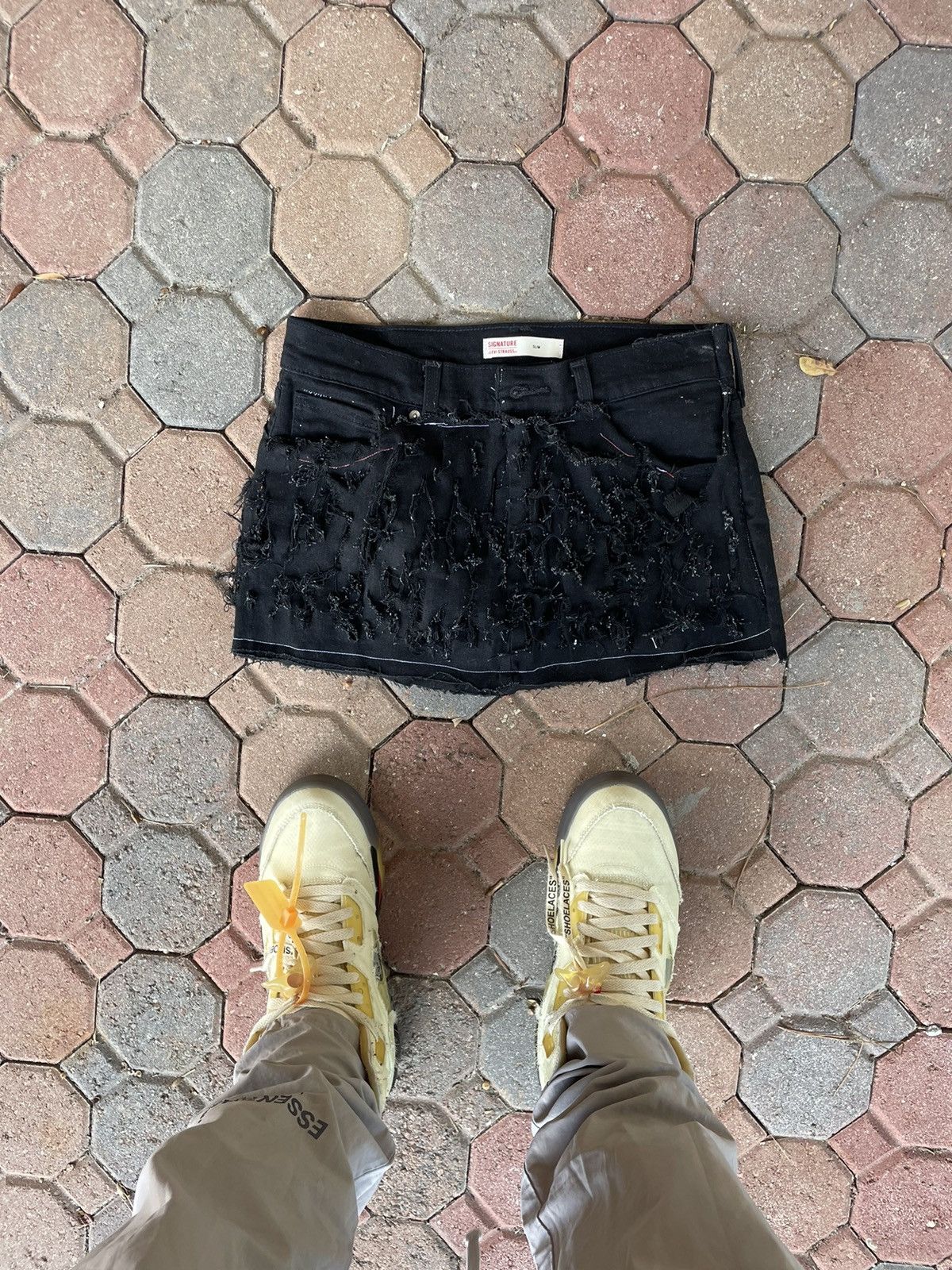 Multi black distressed skirt