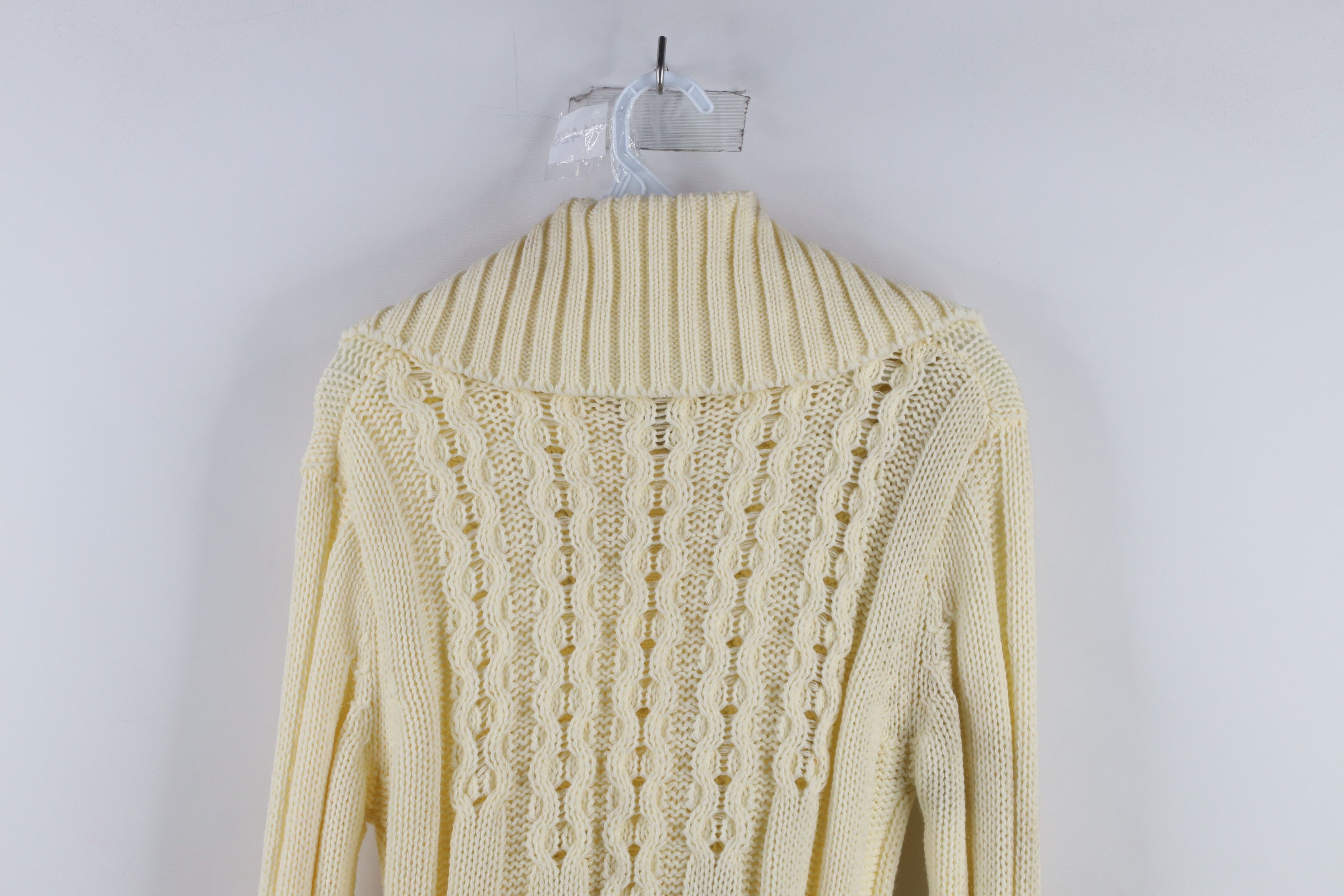 Vintage Deadstock Vintage 70s Cable Knit Fisherman Cardigan Sweater Size L / US 10 / IT 46 - 13 Thumbnail