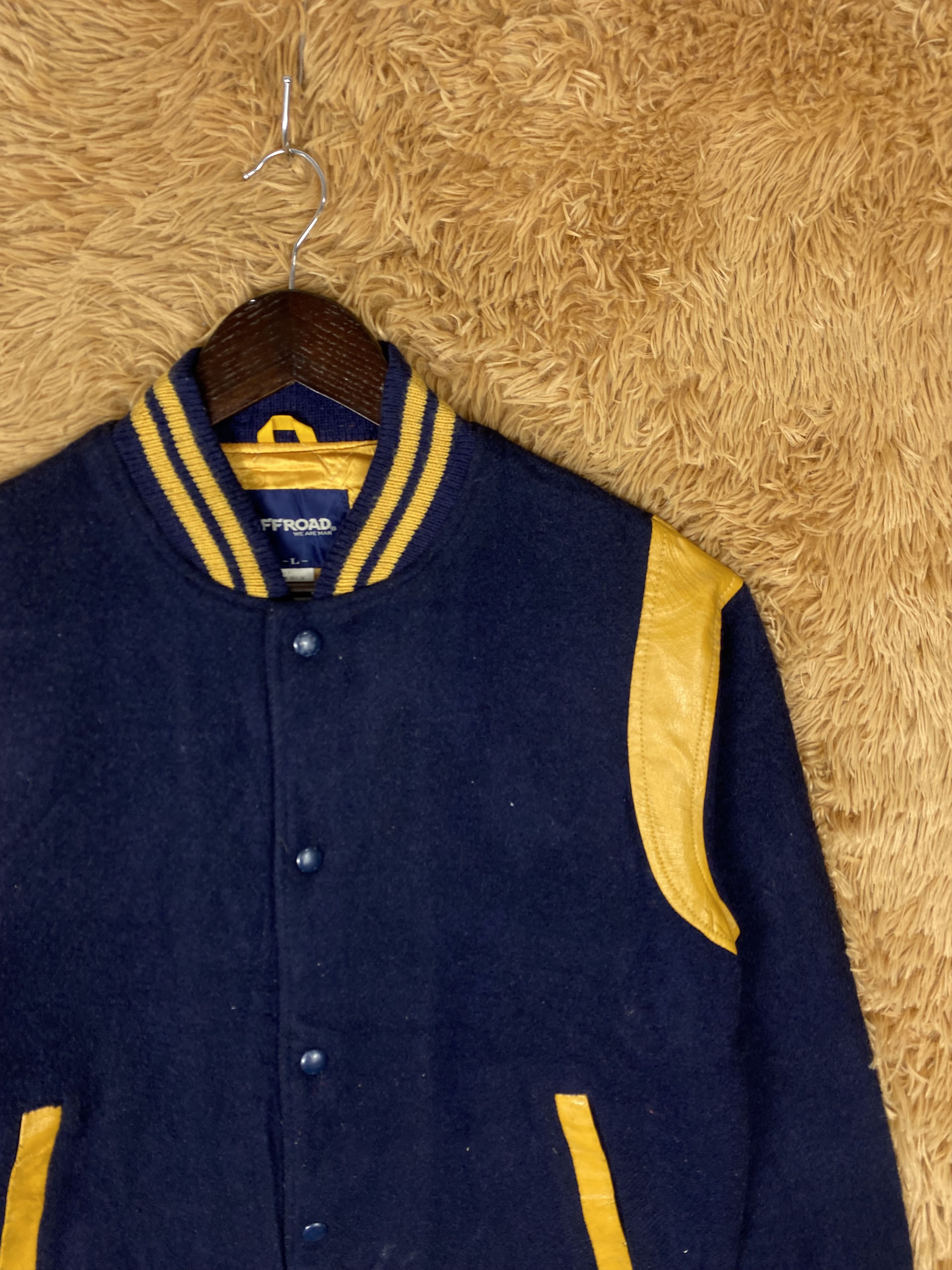 MLB Vintage Off Road Varsity Jacket DJ0338 Size US L / EU 52-54 / 3 - 3 Thumbnail