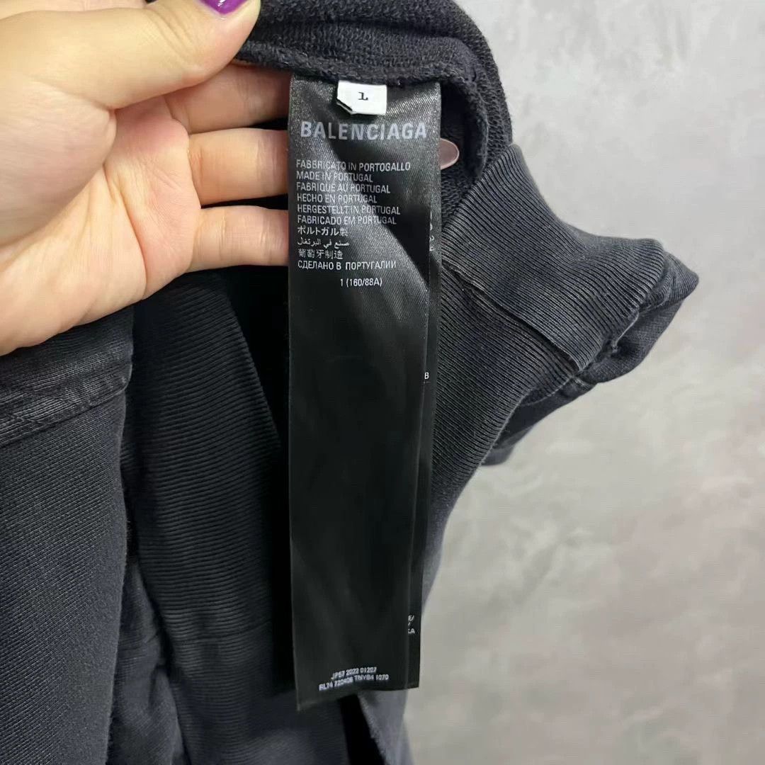 Balenciaga black balenciaga logo hoodie sweatshirt Size US S / EU 44-46 / 1 - 5 Thumbnail