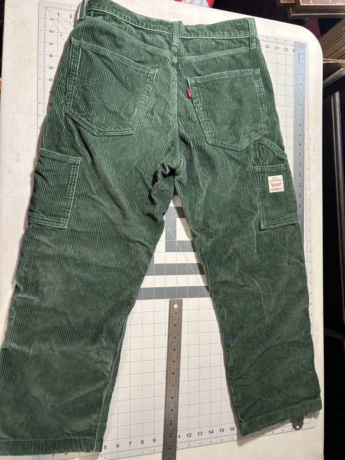 Levi's Wide leg corduroy work pants Size US 30 / EU 46 - 6 Thumbnail